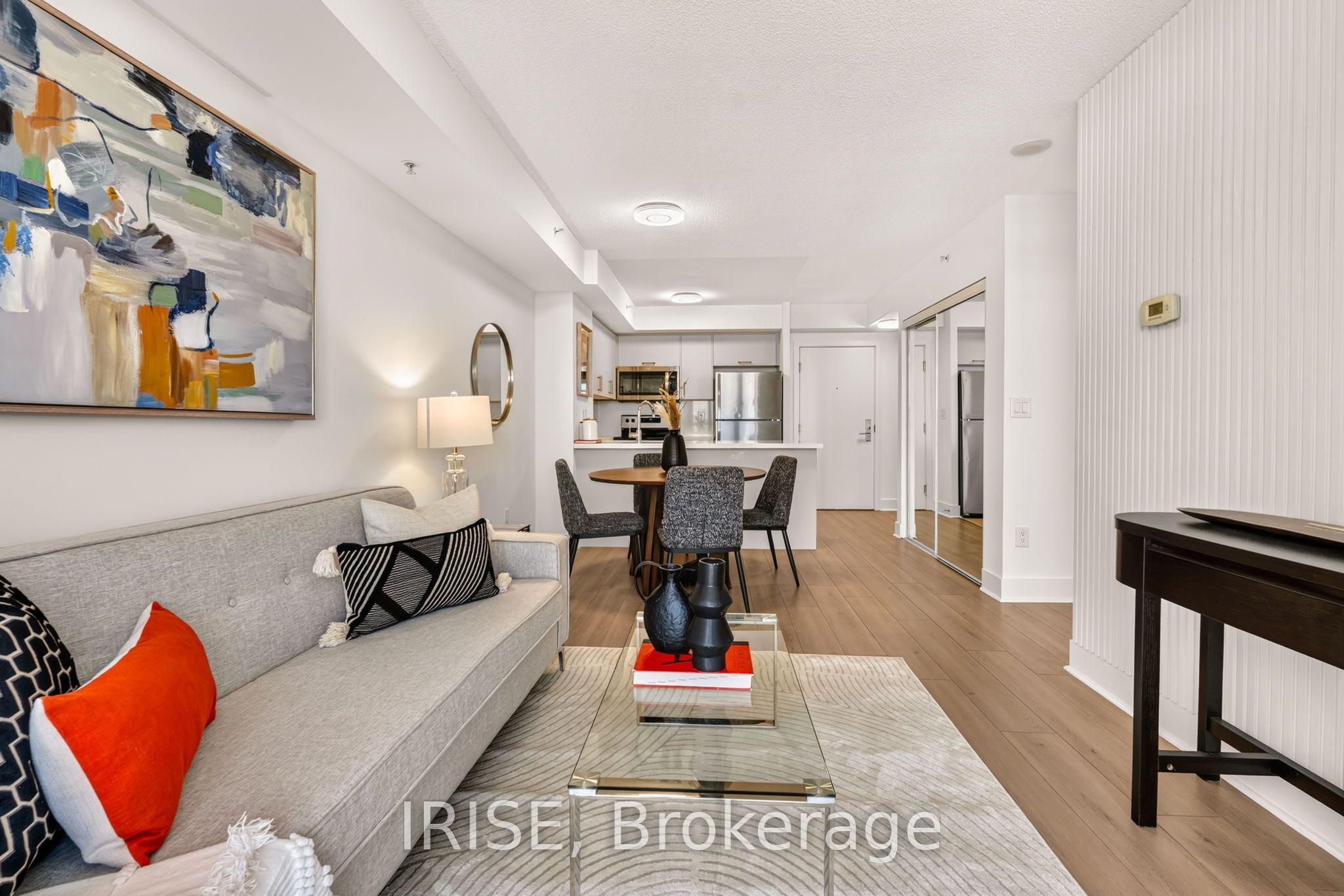 5740 Yonge Street 1505, Toronto, ON M2M 0B1