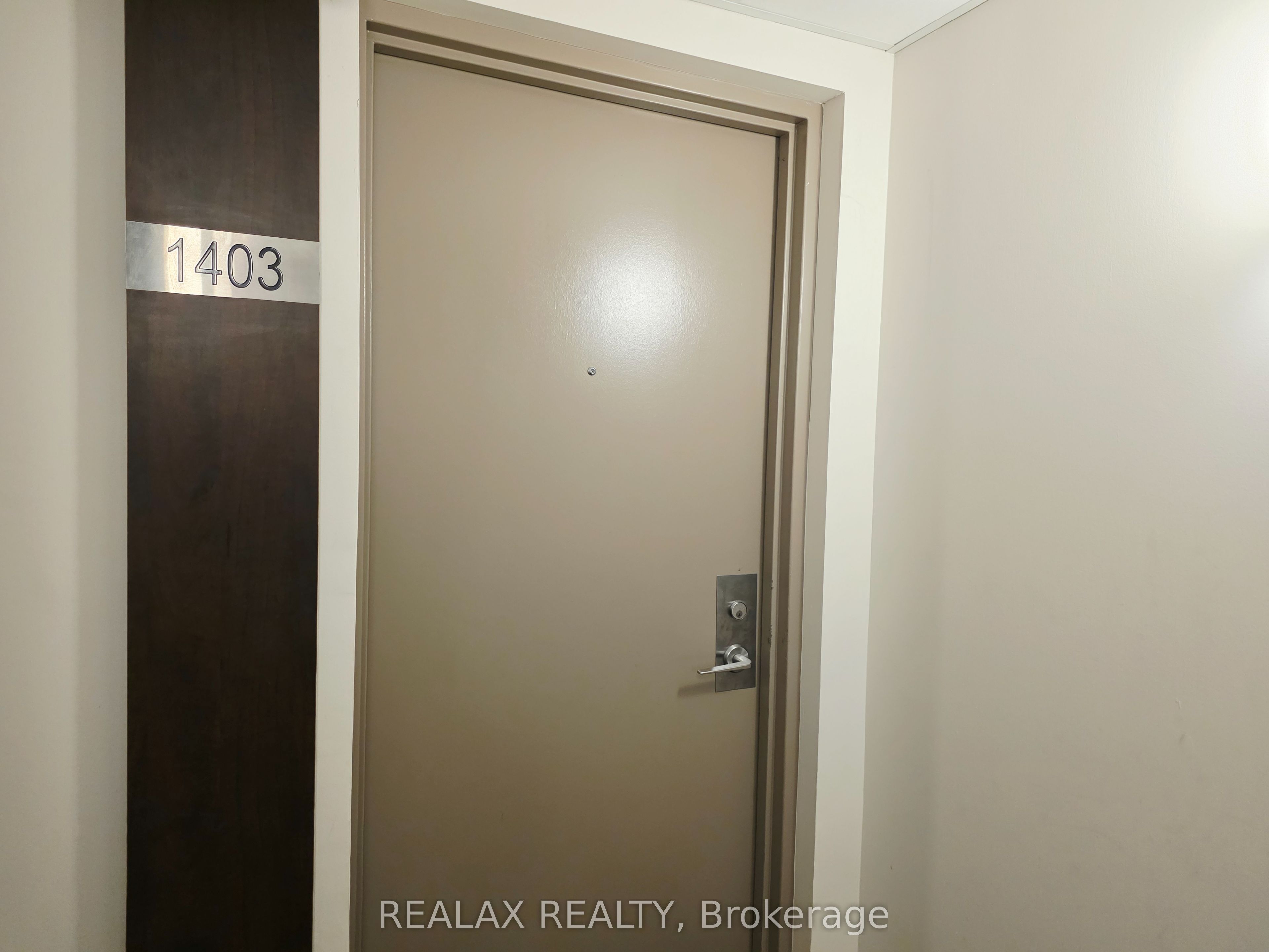 55 Centre Avenue 1403, Toronto, ON M5G 2H5