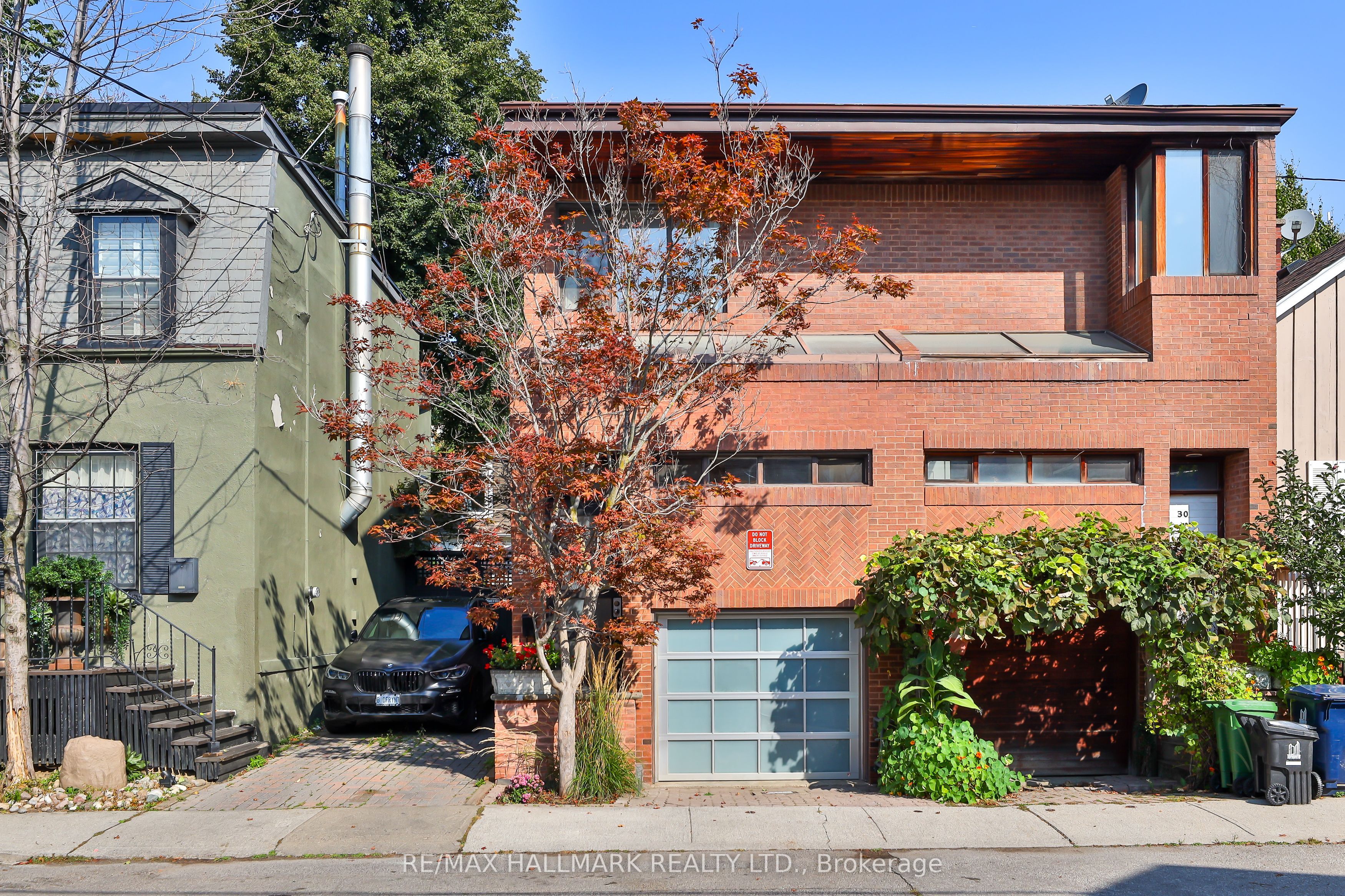 30A Bishop Street, Toronto, ON M5R 1N2