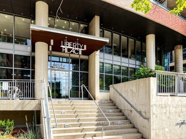150 E Liberty Street 1418, Toronto, ON M6K 3R5 photo 2