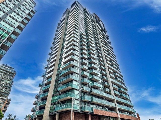 150 E Liberty Street 1418, Toronto, ON M6K 3R5 photo 4