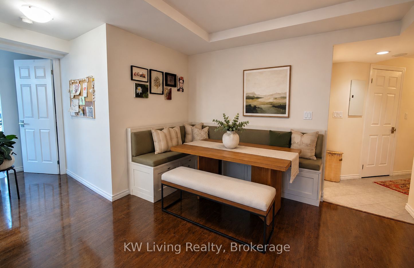 28 Pemberton Avenue 903, Toronto, ON M2M 4L1 photo 4