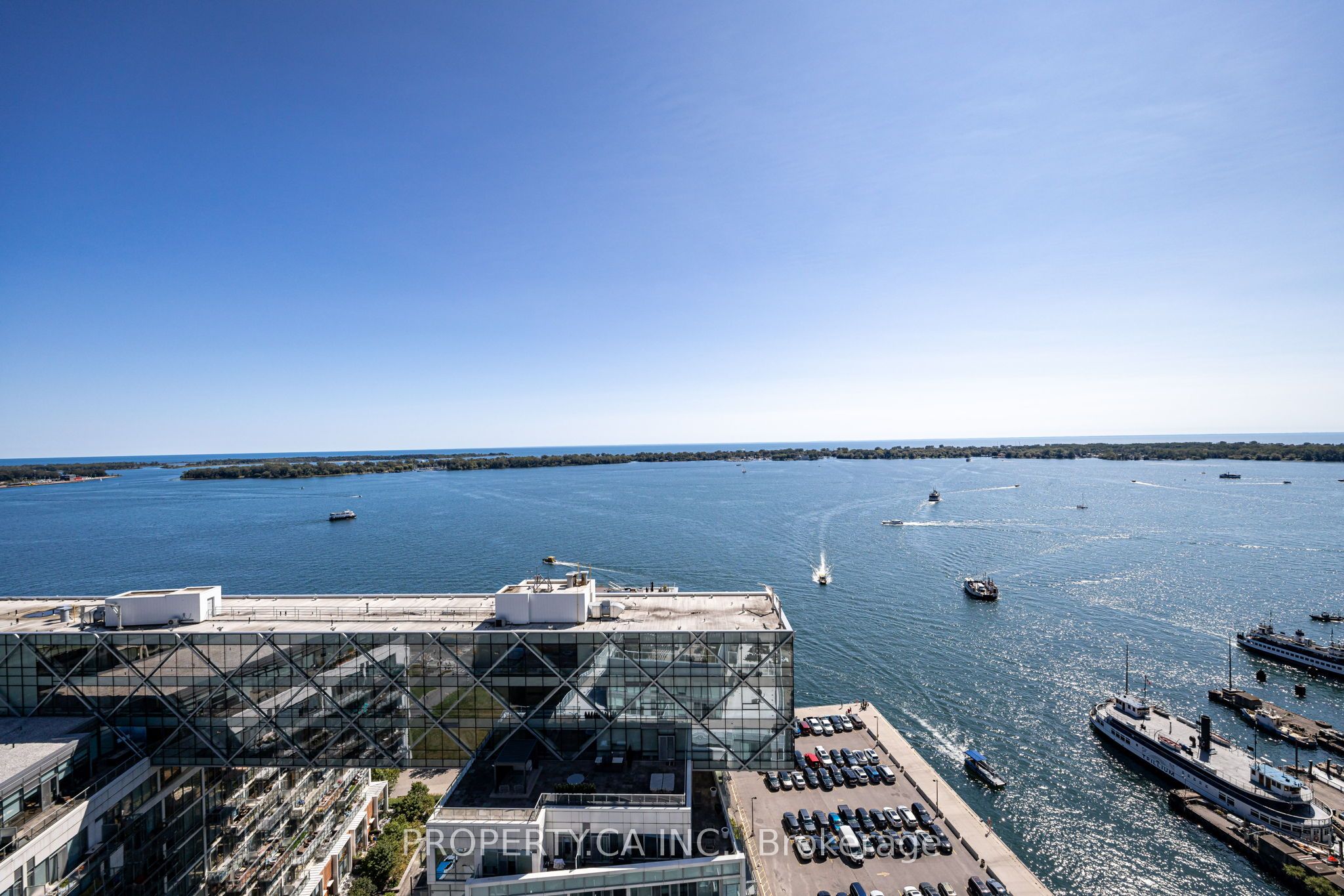 15 Queens Quay E 2203, Toronto, ON M5E 0C5 photo 3