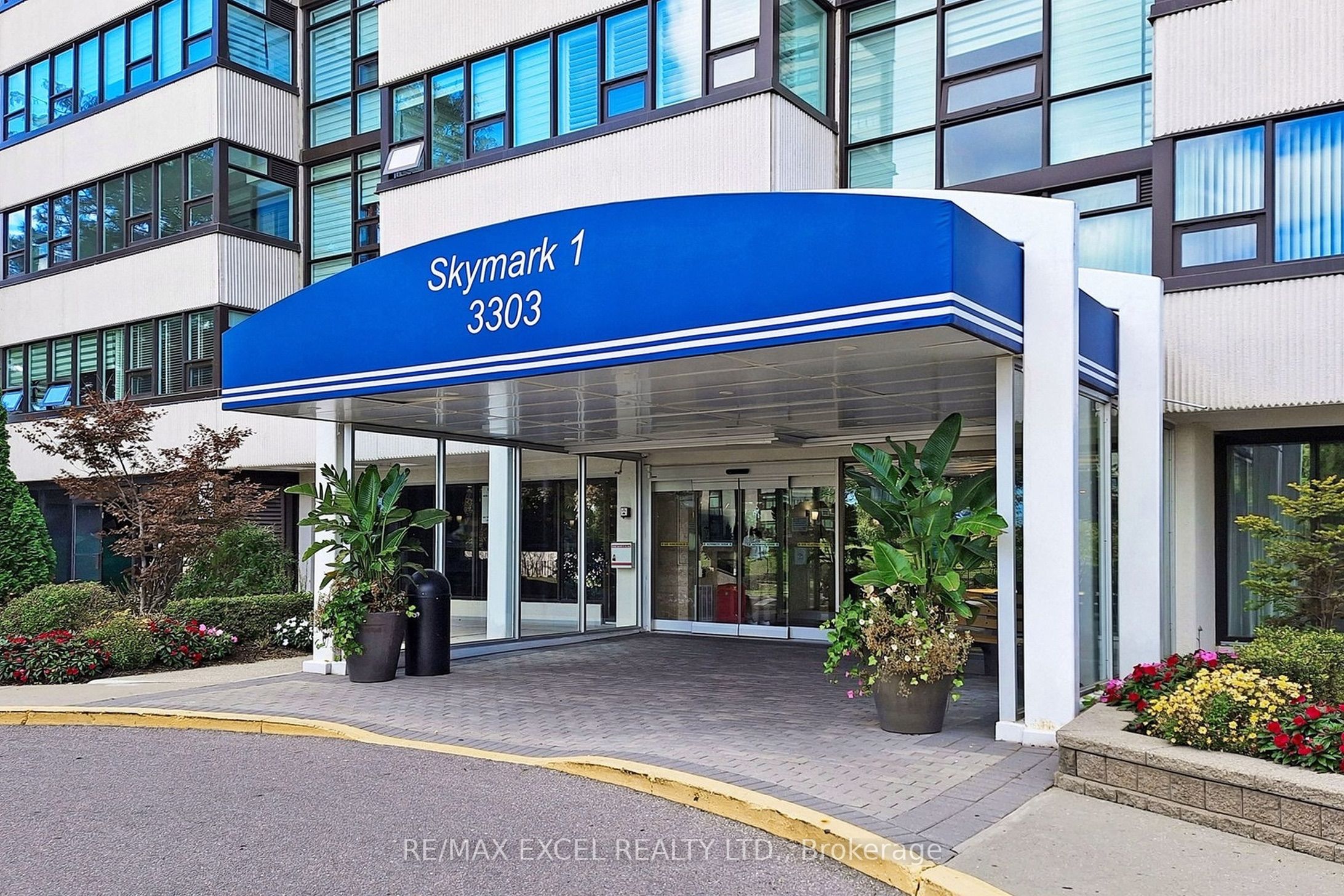 3303 Don Mills Road 1402, Toronto, ON M2J 4T6 photo 3