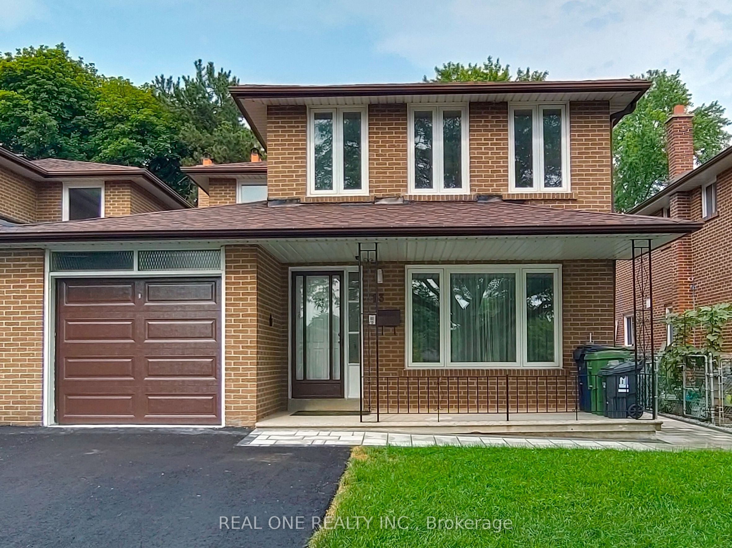 13 Mallaby Road, Toronto, ON M2H 1P3 photo 3