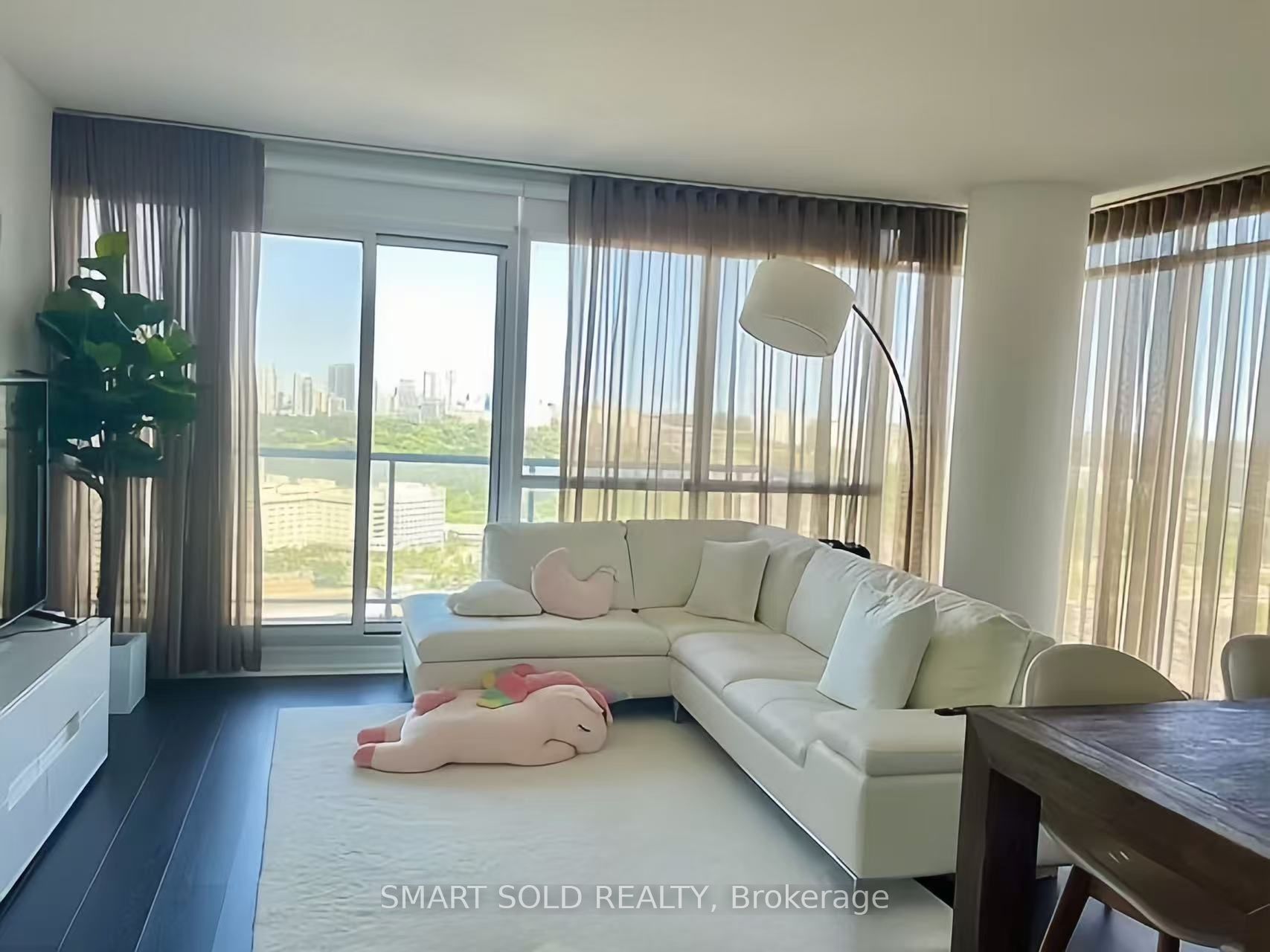 121 Mcmahon Drive 3208, Toronto, ON M2K 0C1