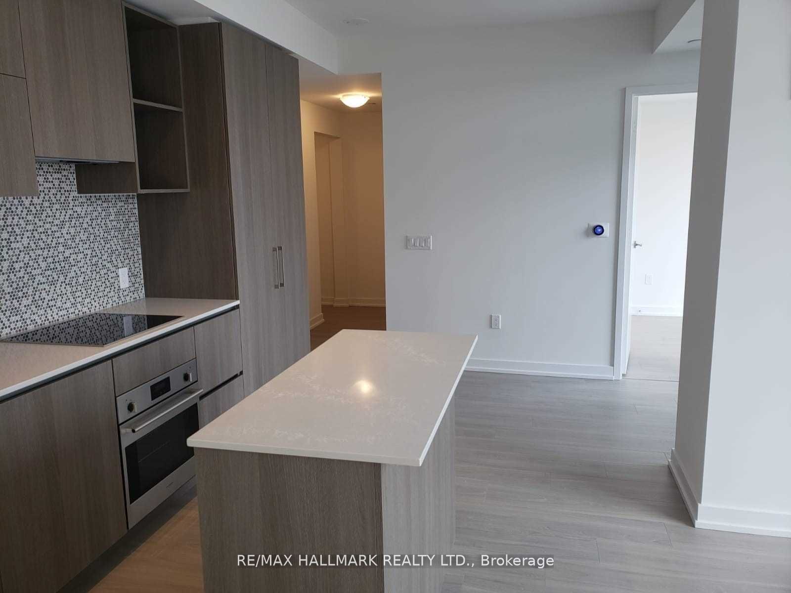 1 Yorkville Avenue 2511, Toronto, ON M4W 1L1 photo 3