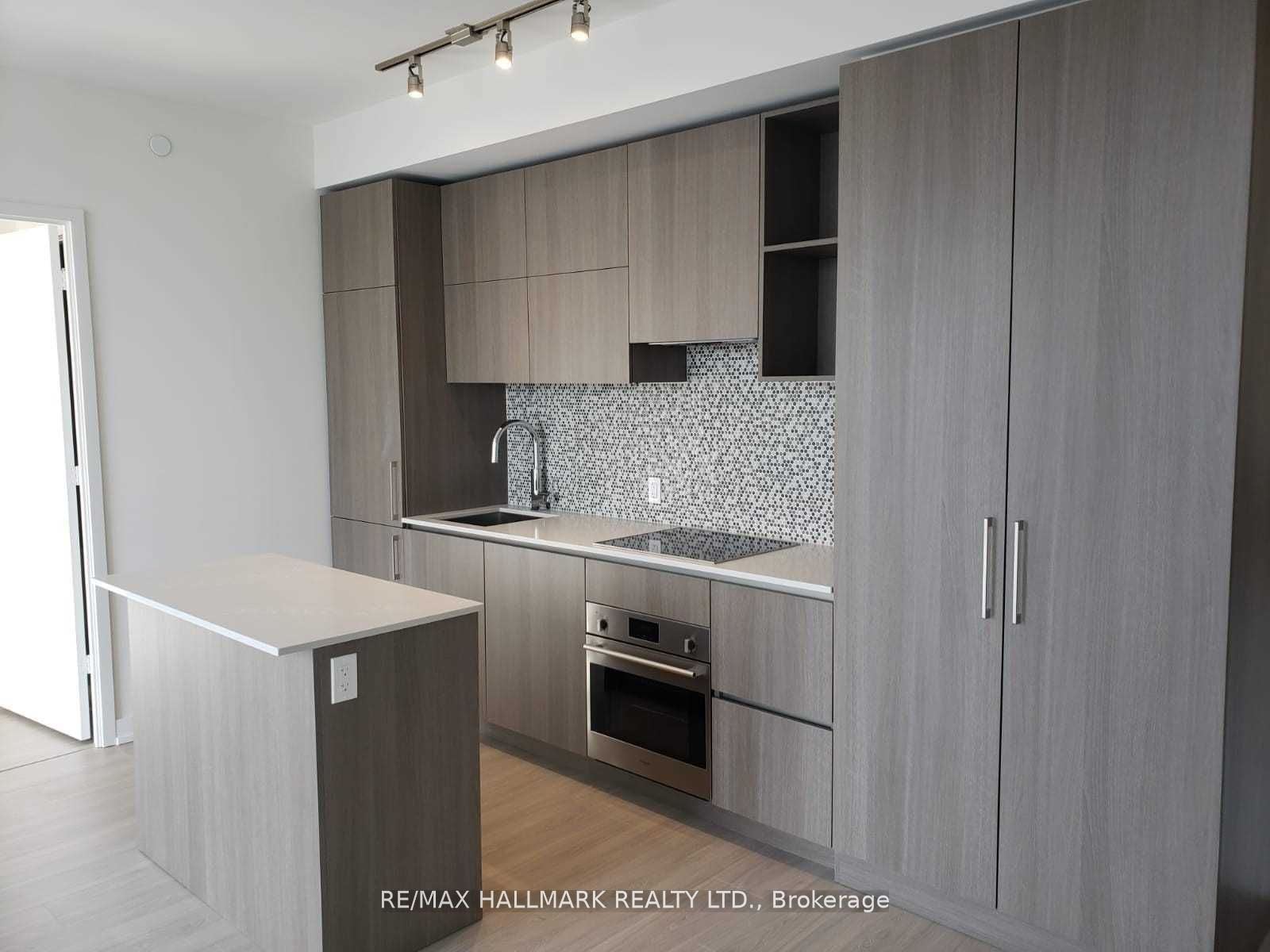 1 Yorkville Avenue 2511, Toronto, ON M4W 1L1 photo 4