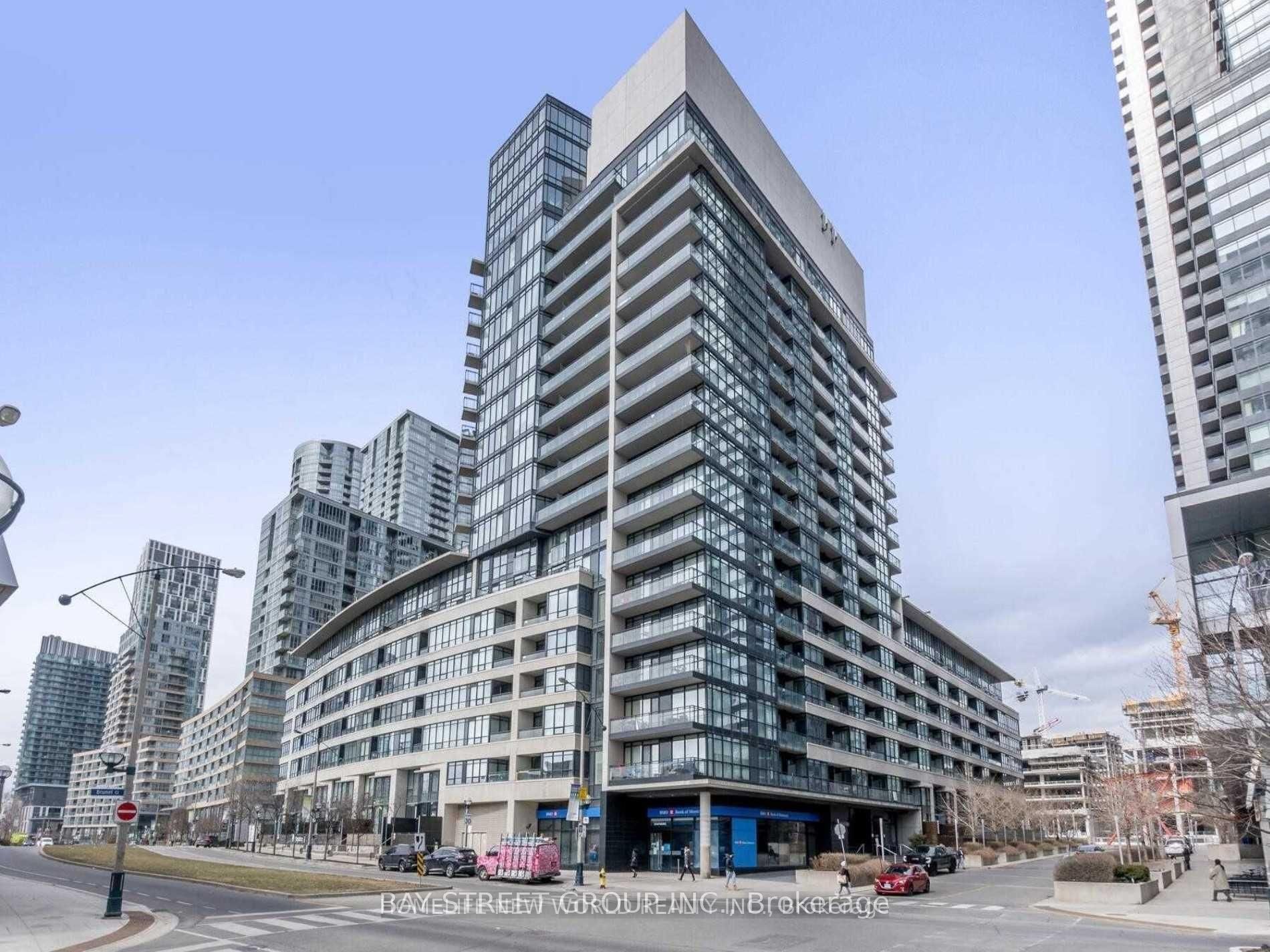 8 Telegram Mews 535, Toronto, ON M5V 3Z5