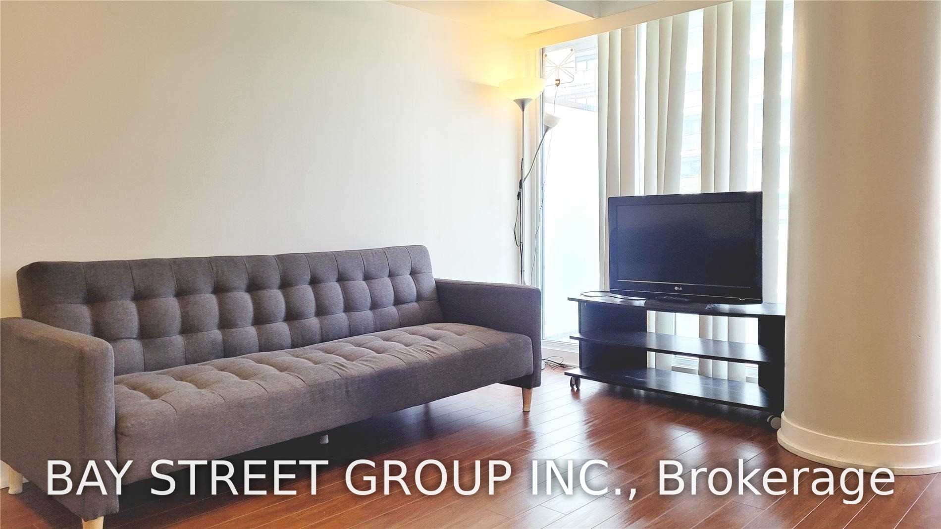 8 Telegram Mews 535, Toronto, ON M5V 3Z5 photo 4
