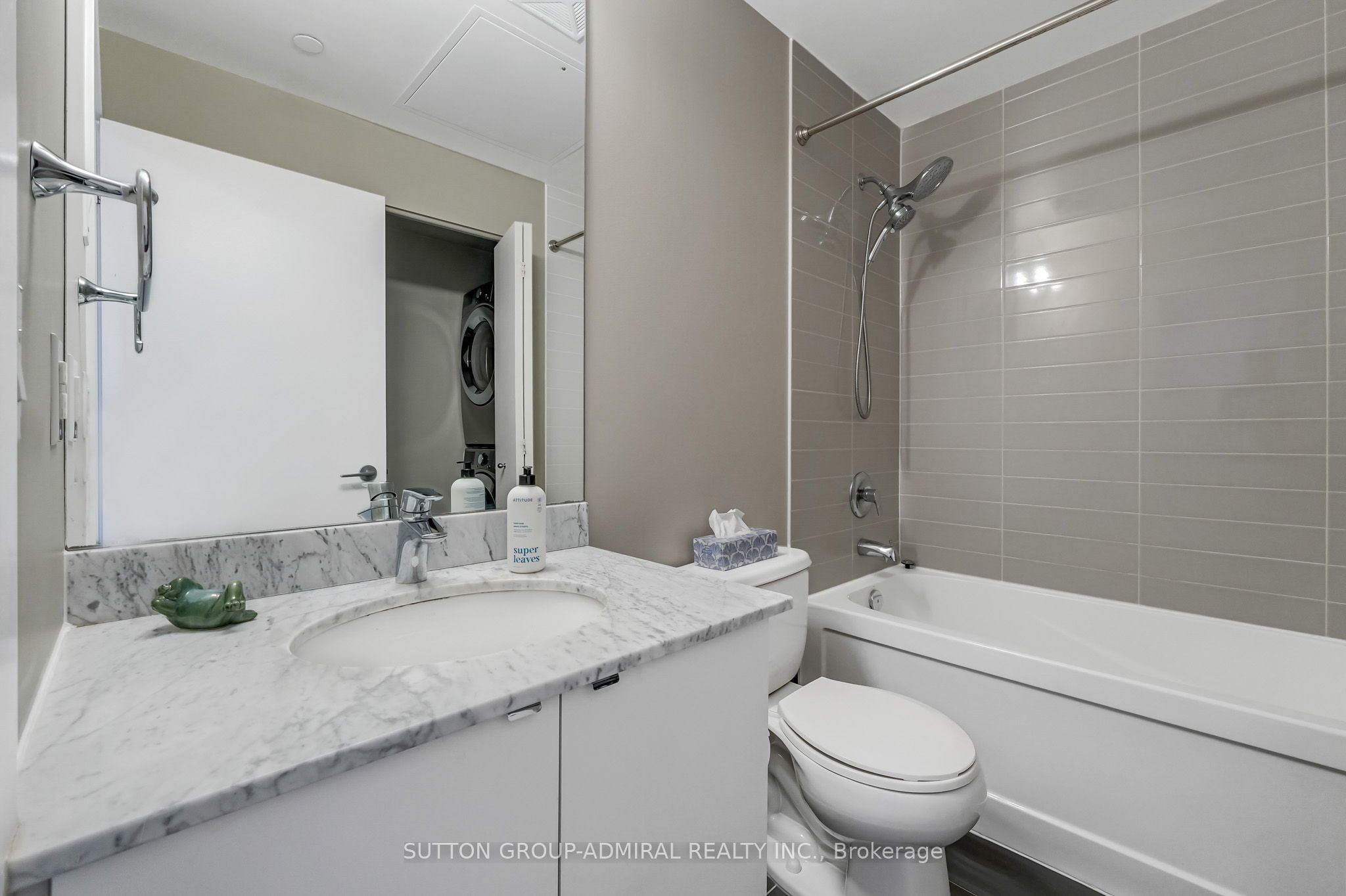 51 East Liberty Street 1315, Toronto, ON M6K 3P8 photo 5