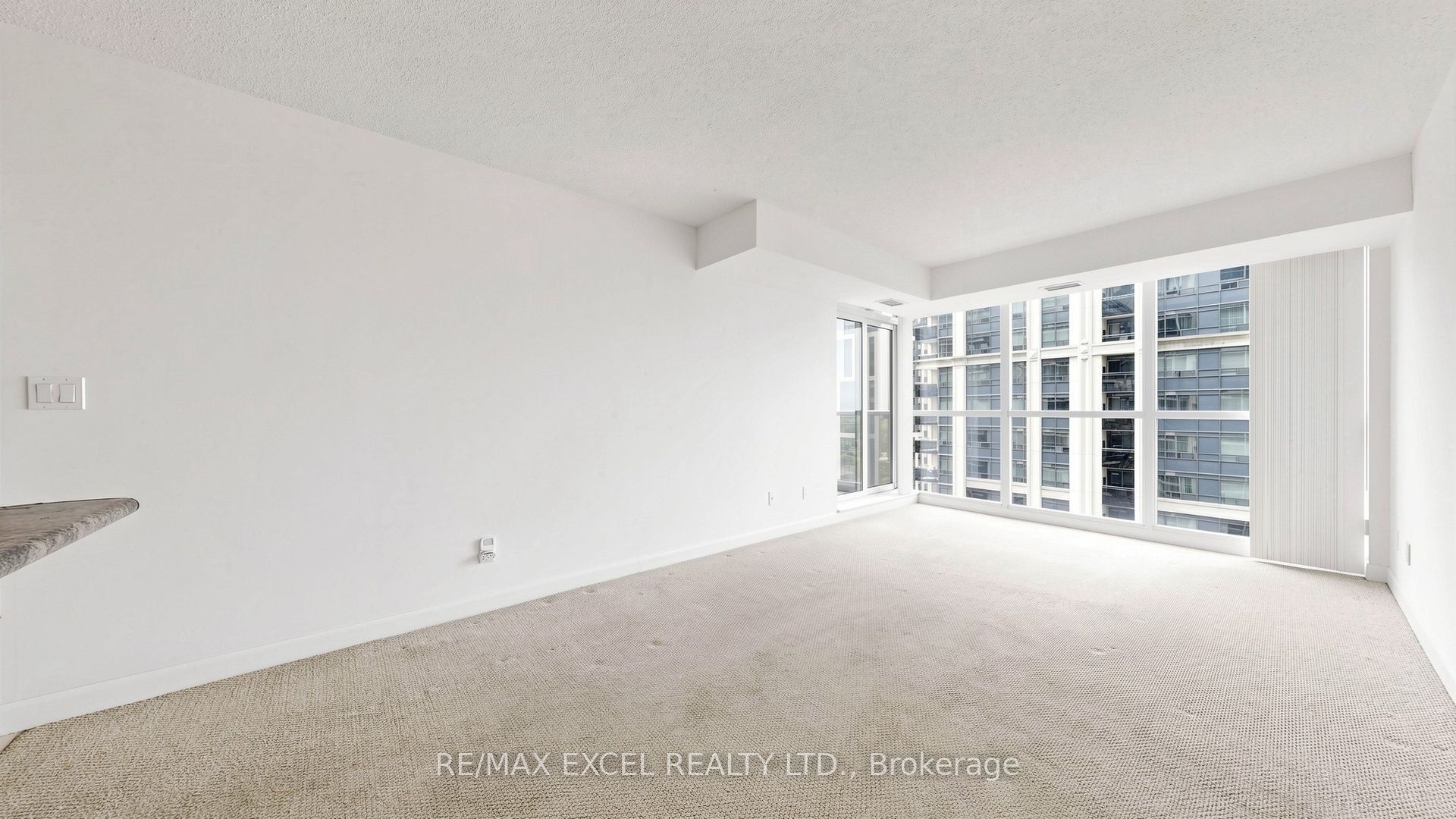 4978 Yonge Street 2009, Toronto, ON M2N 7G8 photo 5