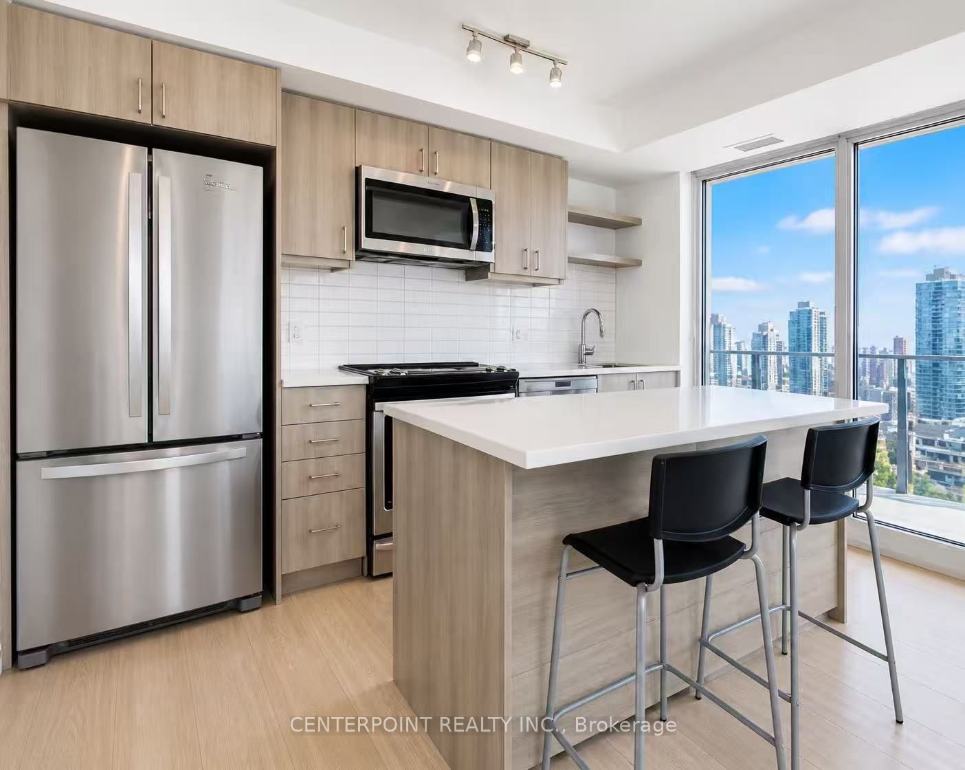 50 Wellesley Street E 2708, Toronto, ON M4Y 1G2 photo 3