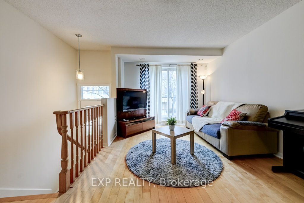 28 Sommerset Way 1716, Toronto, ON M2N 6W7 photo 2