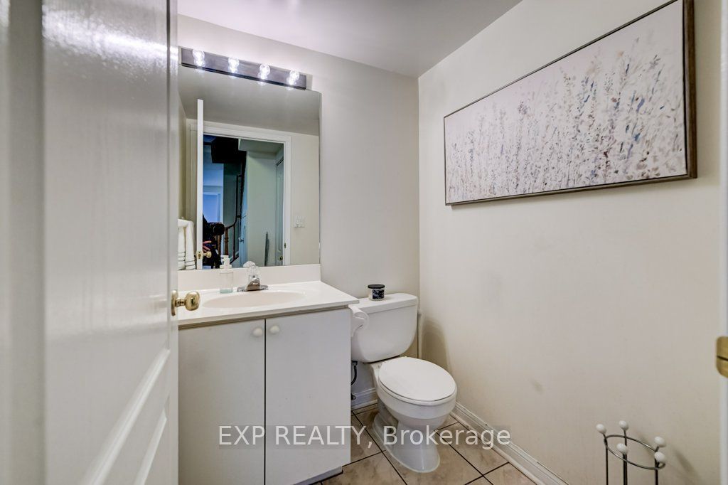 28 Sommerset Way 1716, Toronto, ON M2N 6W7 photo 4