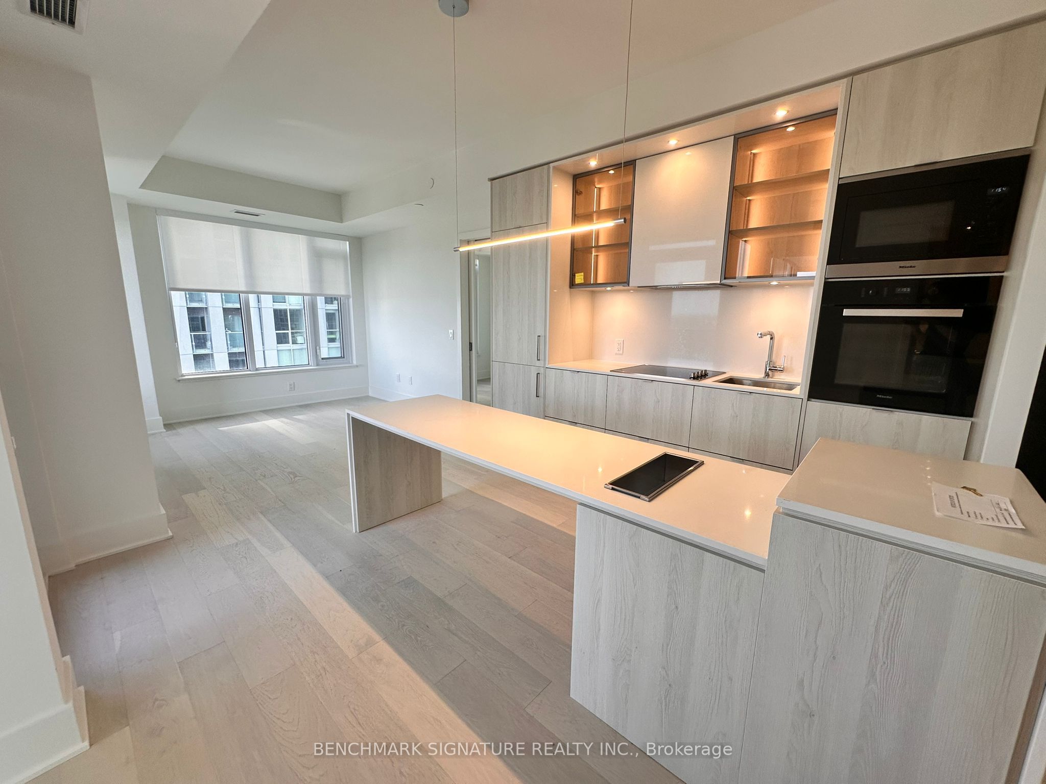 11 Yorkville Avenue 3604, Toronto, ON M4W 0B7