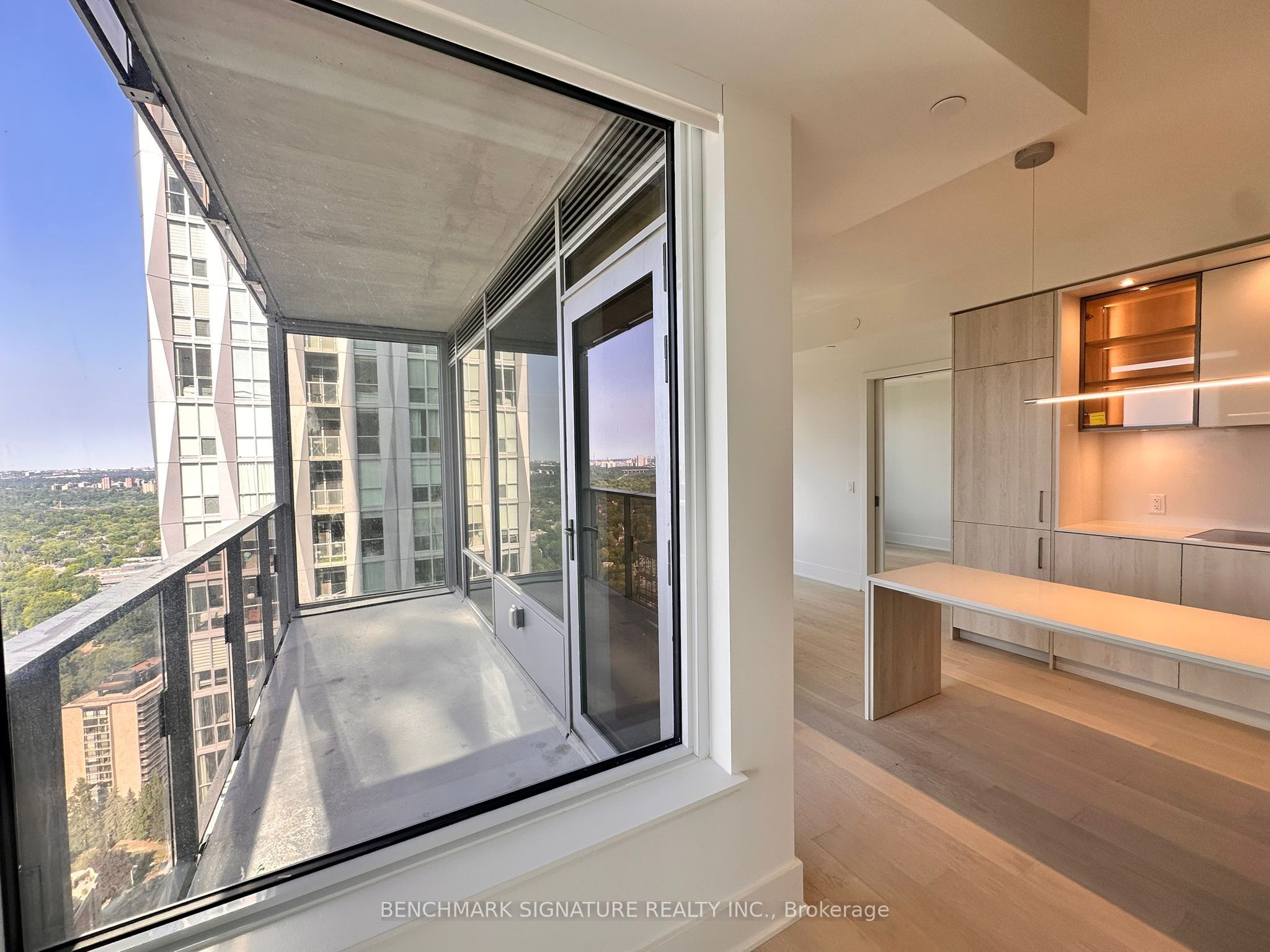 11 Yorkville Avenue 3604, Toronto, ON M4W 0B7 photo 3