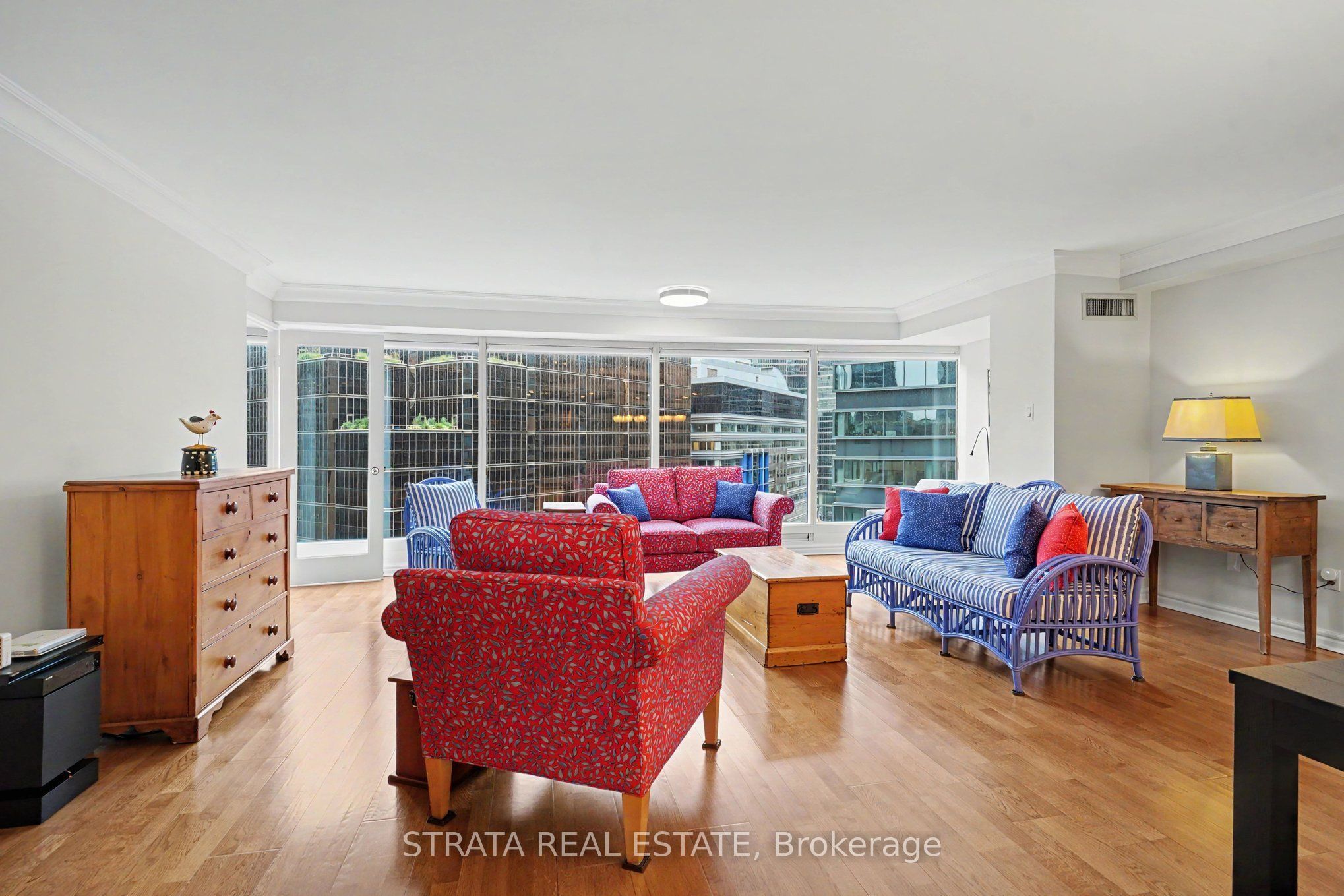 33 University Avenue, Toronto, ON M5J 2S7 photo 5