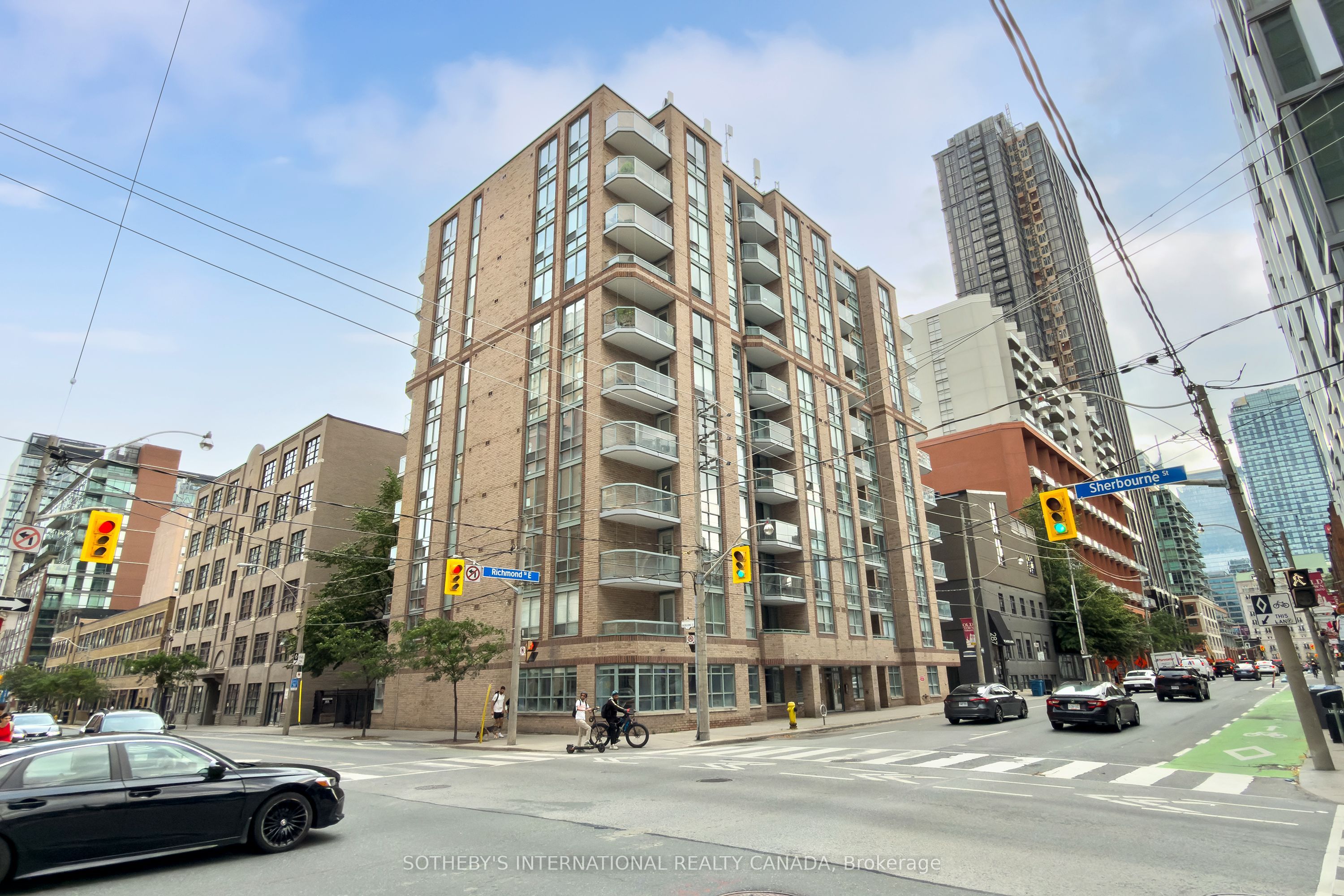 311 Richmond Street 408, Toronto, ON M5A 4S8