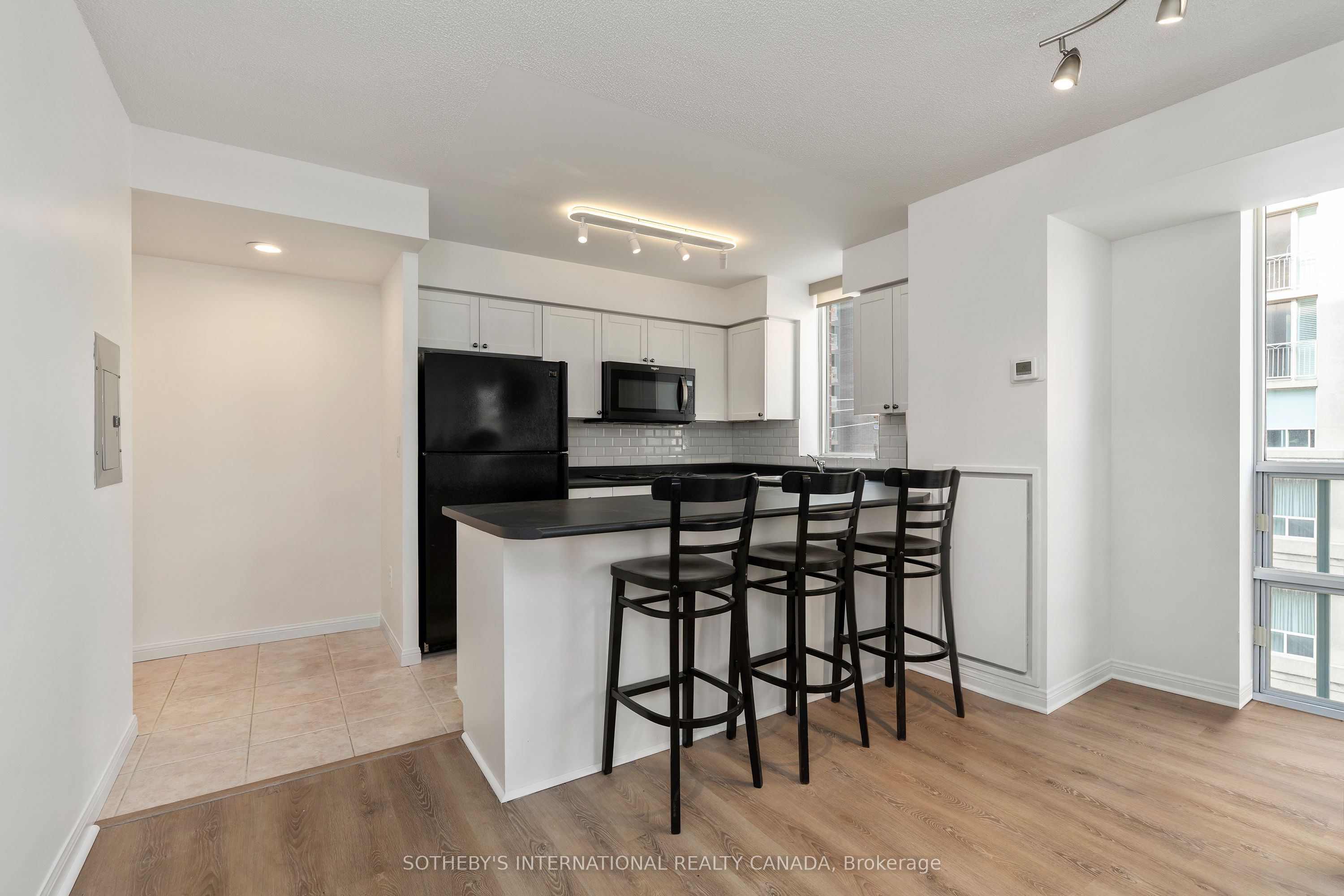 311 Richmond Street 408, Toronto, ON M5A 4S8 photo 3