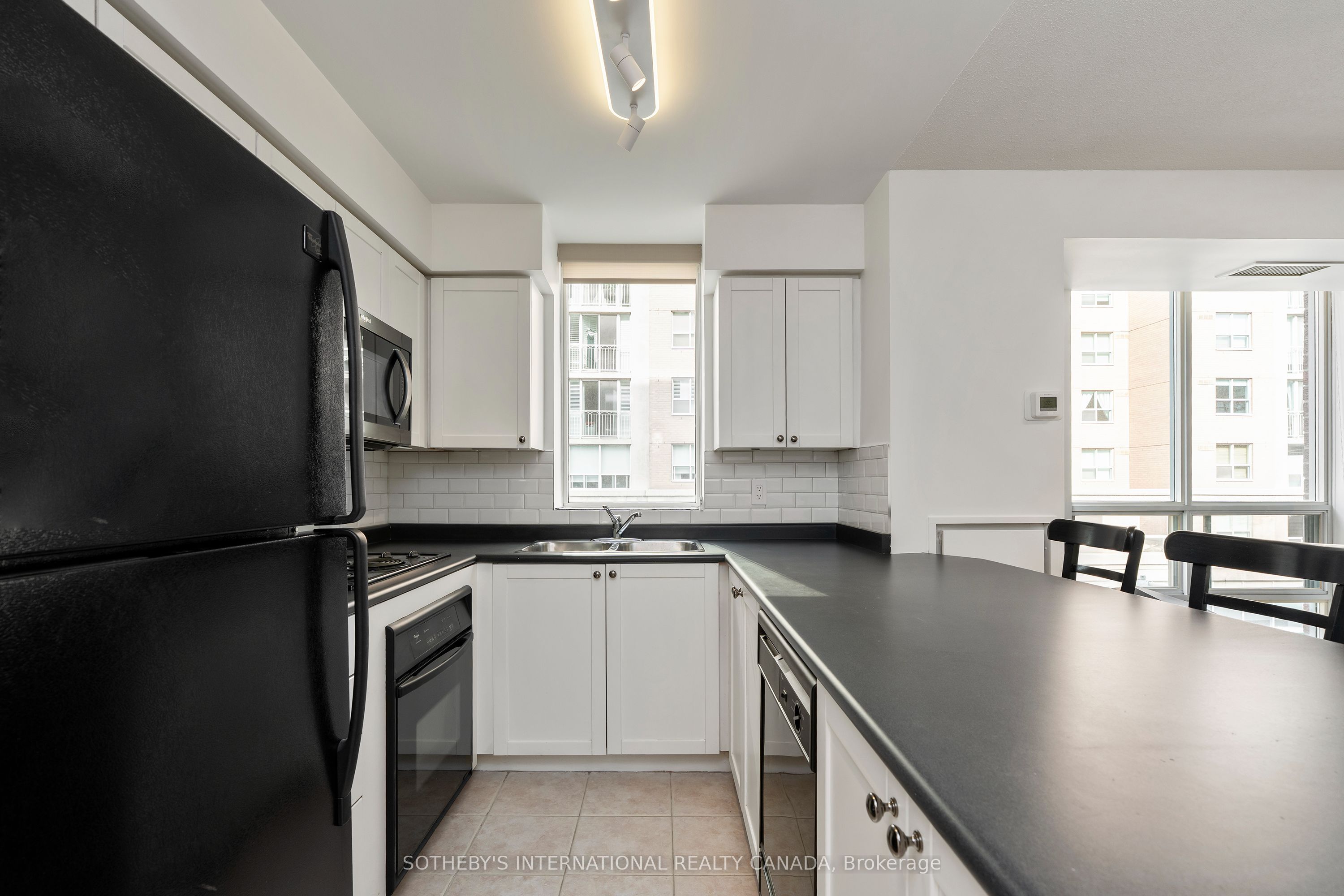 311 Richmond Street 408, Toronto, ON M5A 4S8 photo 4
