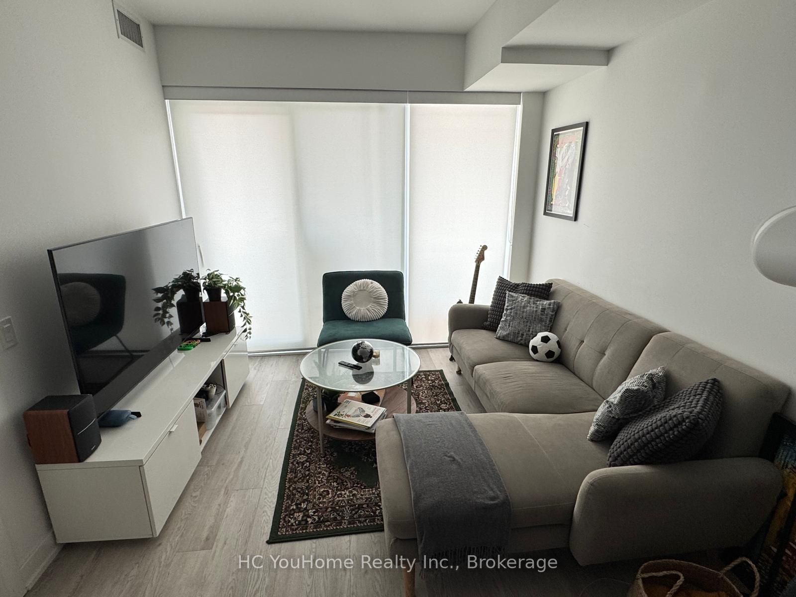 88 Queen Street E 2008, Toronto, ON M5C 0B6 photo 2