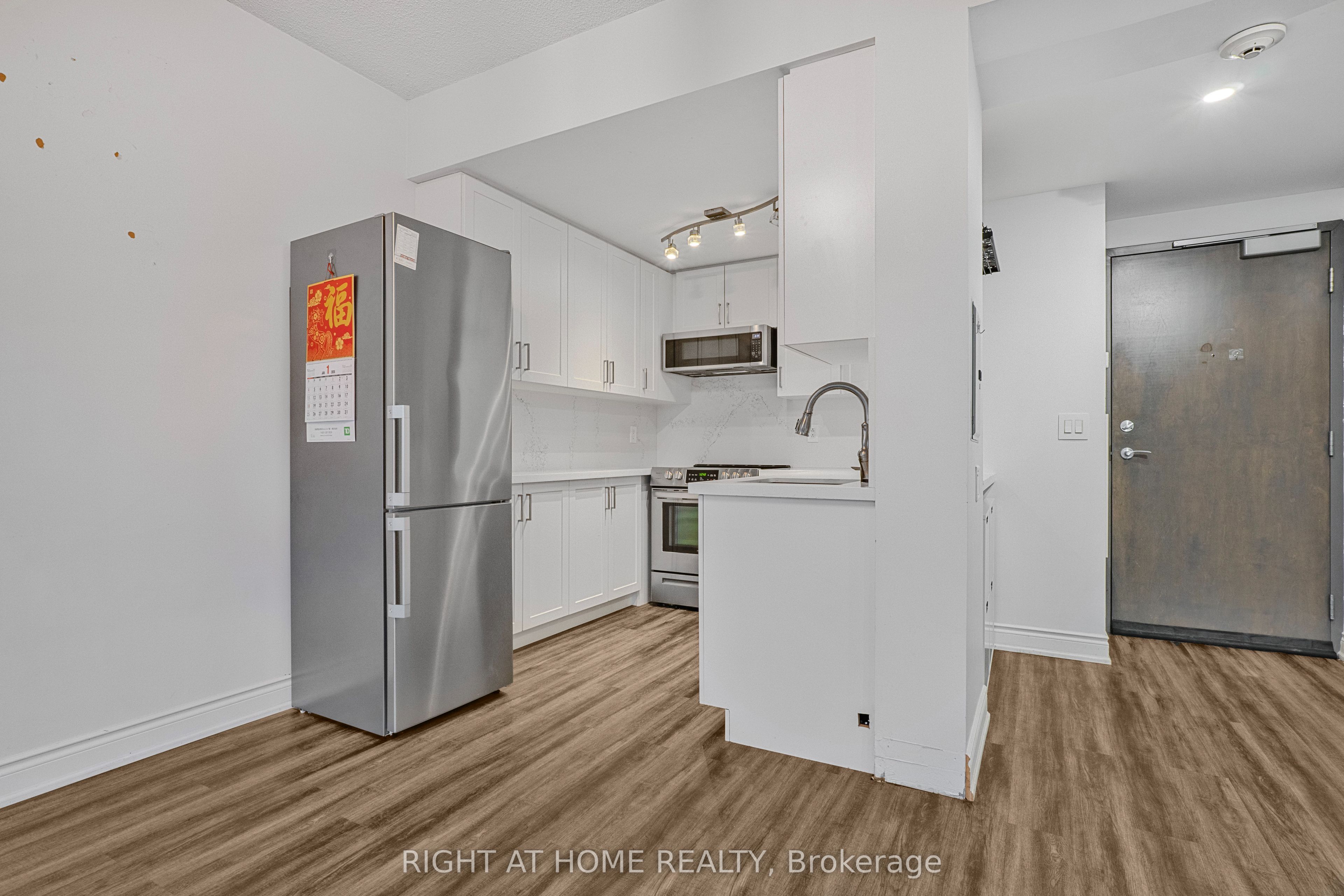 281 Mutual Street 1102, Toronto, ON M4Y 3C4 photo 5