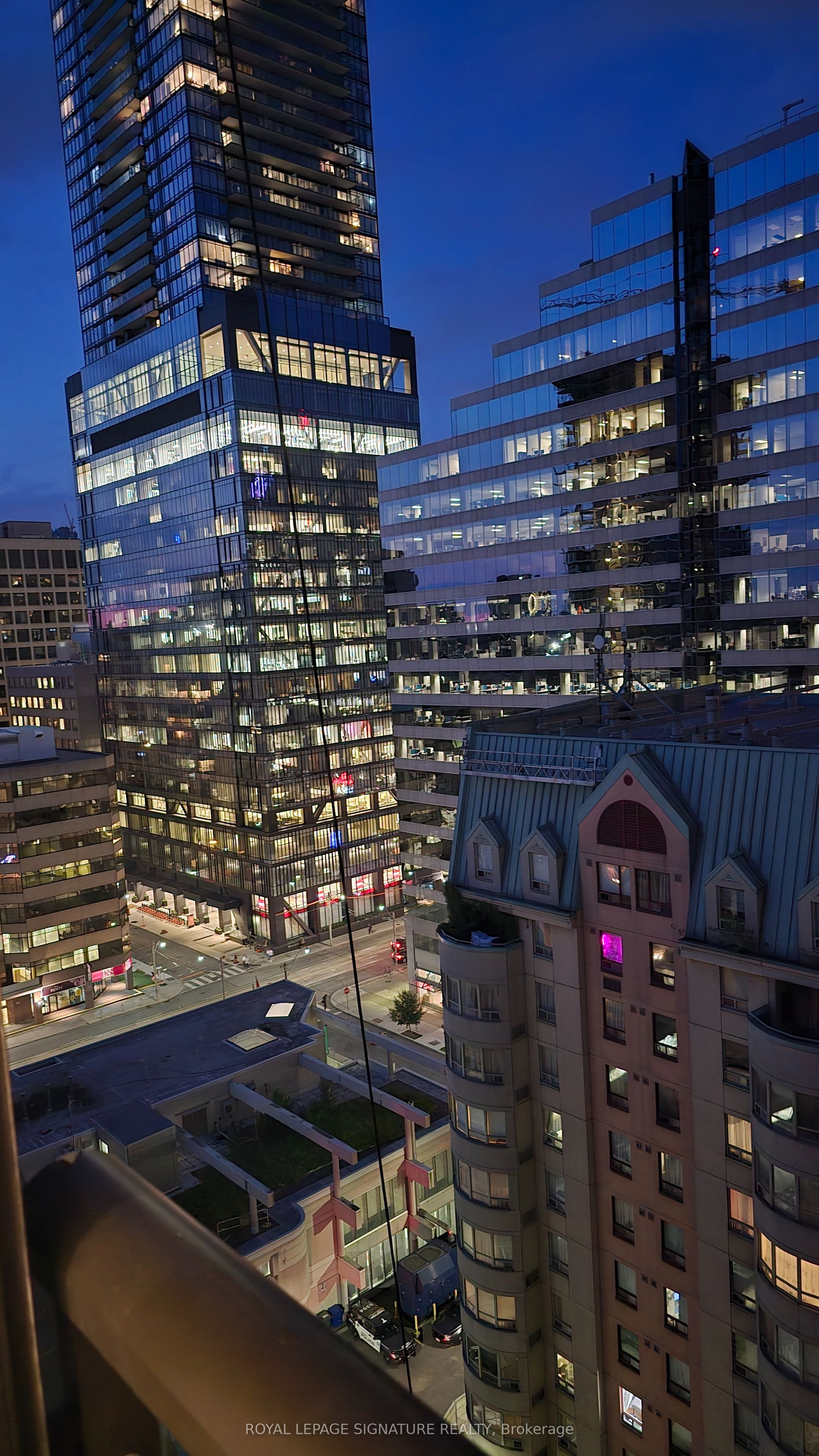 121 Patrick Street 1316, Toronto, ON M5T 3C1