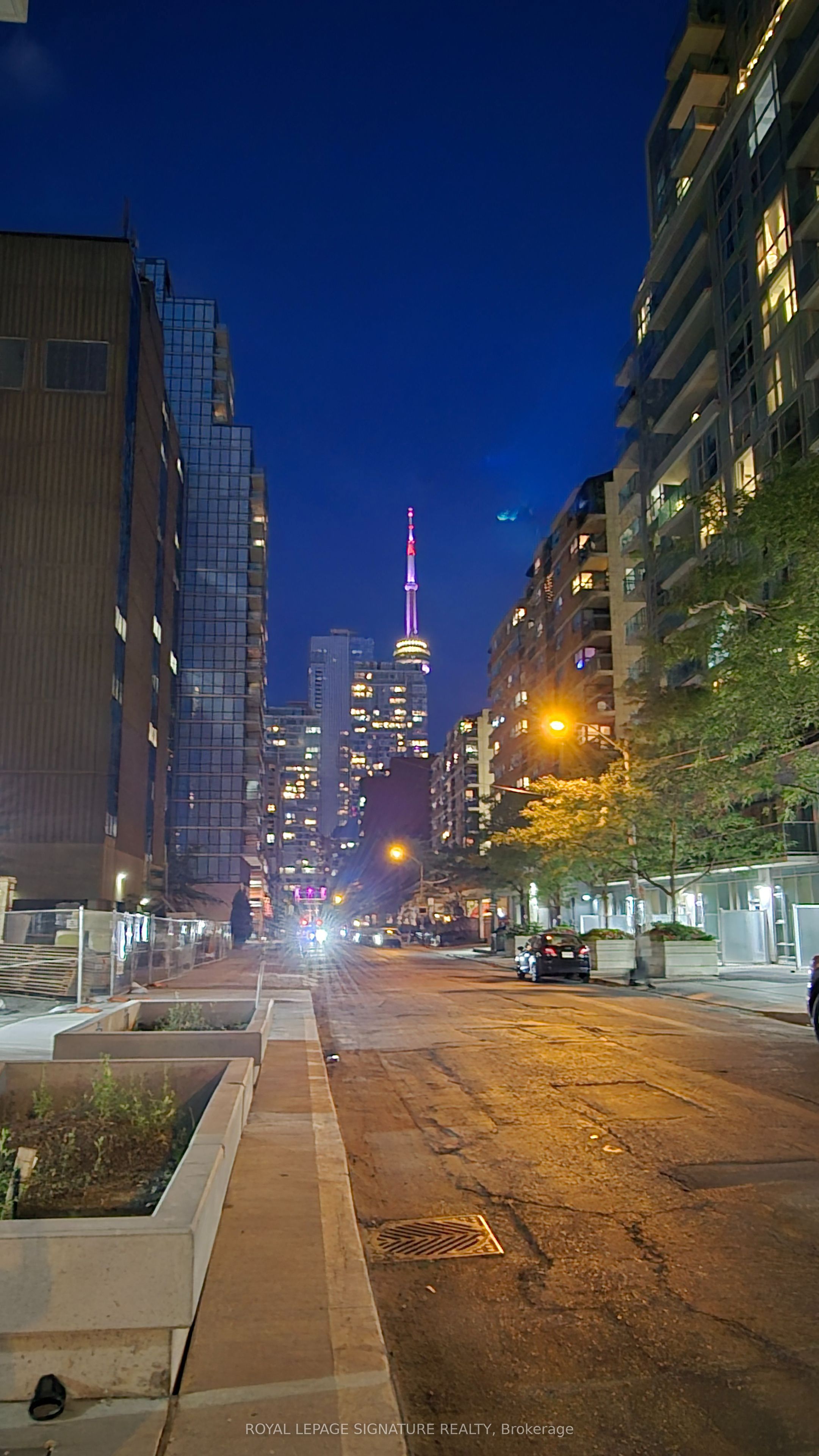 121 Patrick Street 1316, Toronto, ON M5T 3C1 photo 2