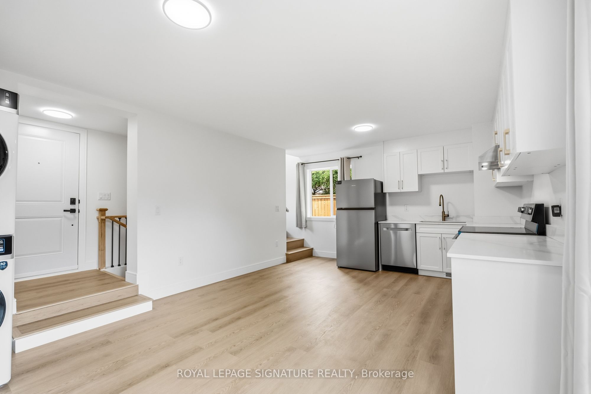 53 Bishop Avenue 5, Toronto, ON M2M 1Z4 photo 3