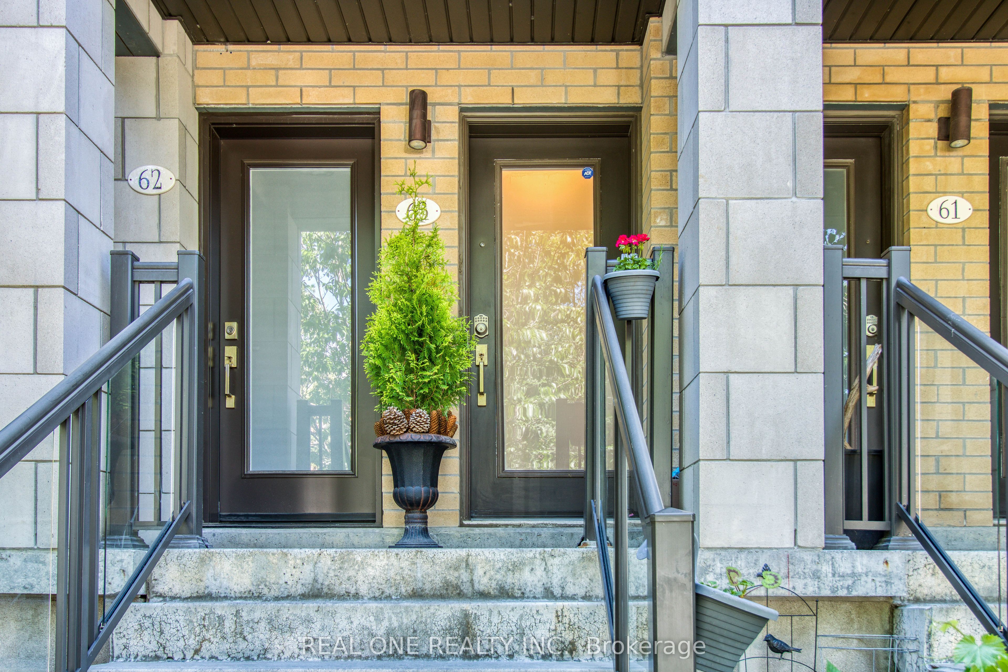 27 Eldora Avenue 63, Toronto, ON M2M 1R3 photo 3