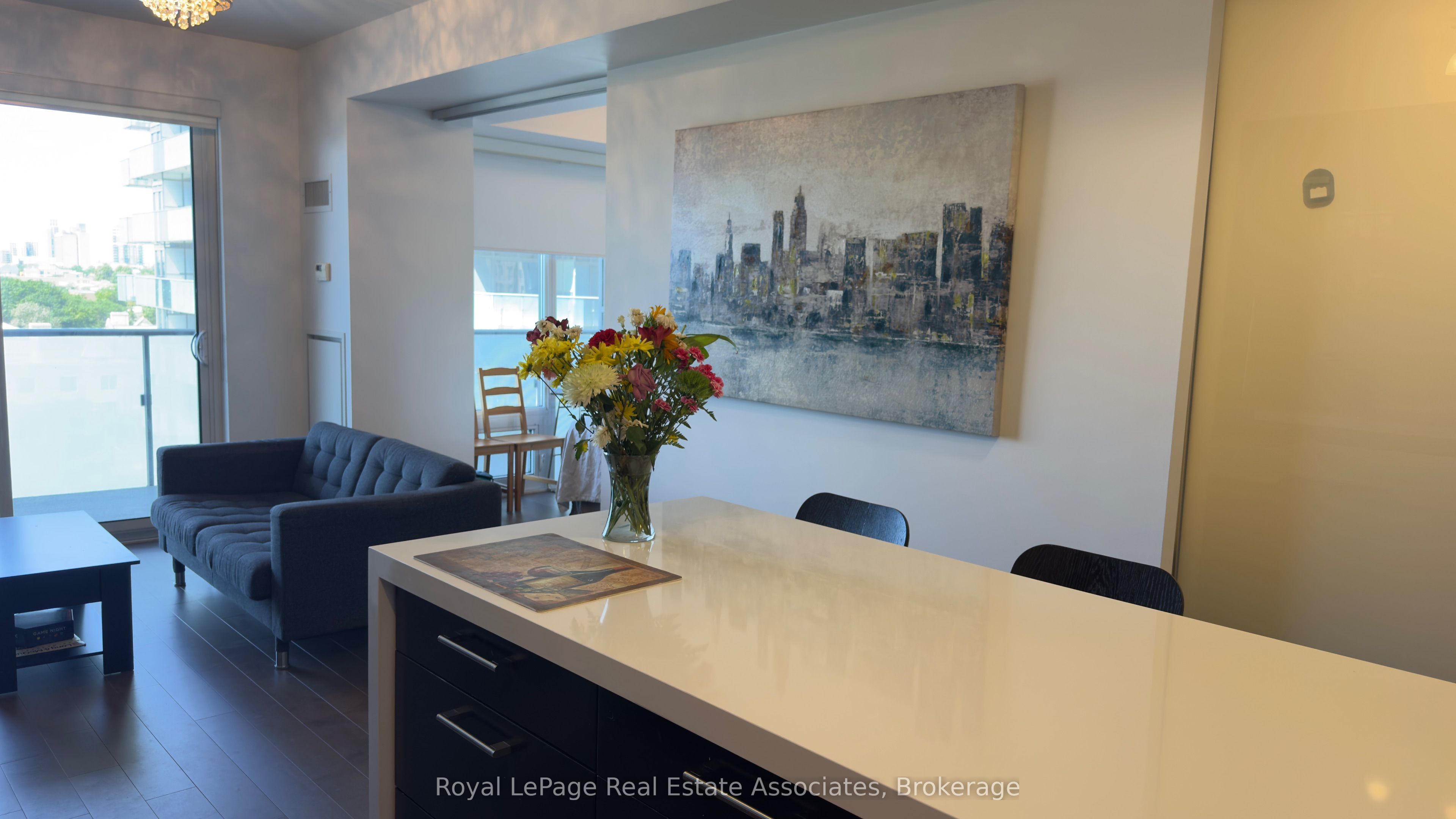 1080 Bay Street 705, Toronto, ON M5S 0A6 photo 2