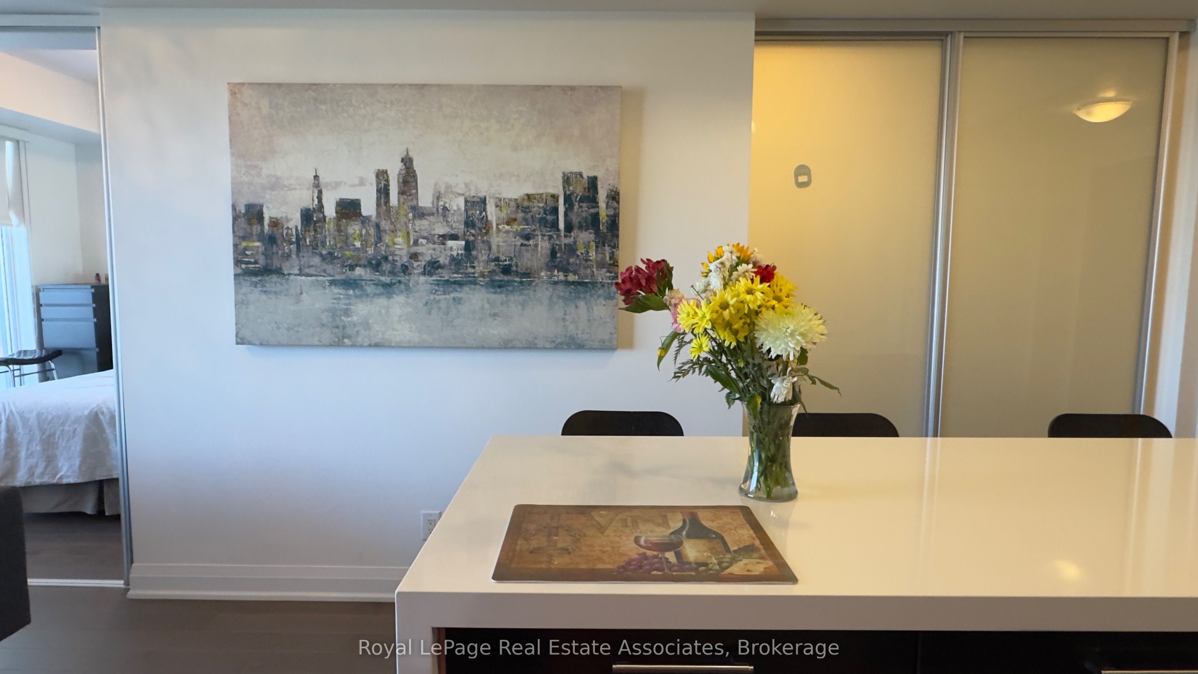 1080 Bay Street 705, Toronto, ON M5S 0A6 photo 3