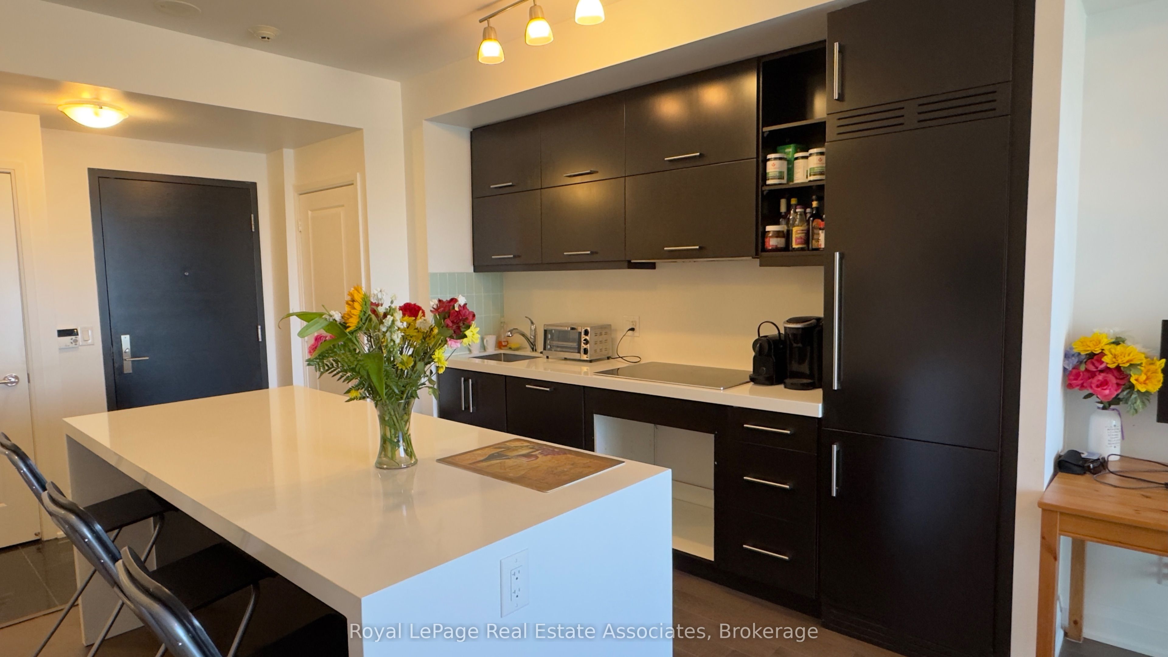 1080 Bay Street 705, Toronto, ON M5S 0A6 photo 4