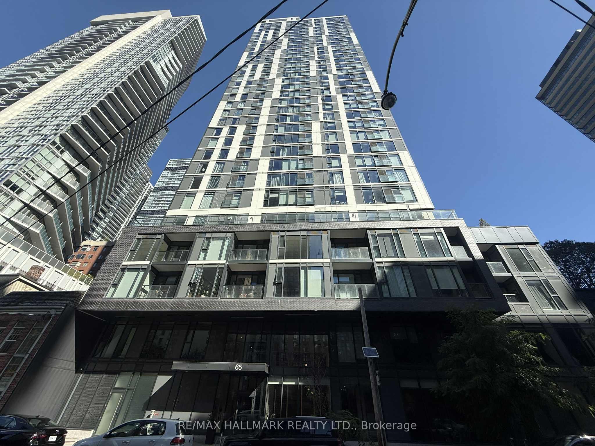 65 Mutual Street 908, Toronto, ON M5B 0E5