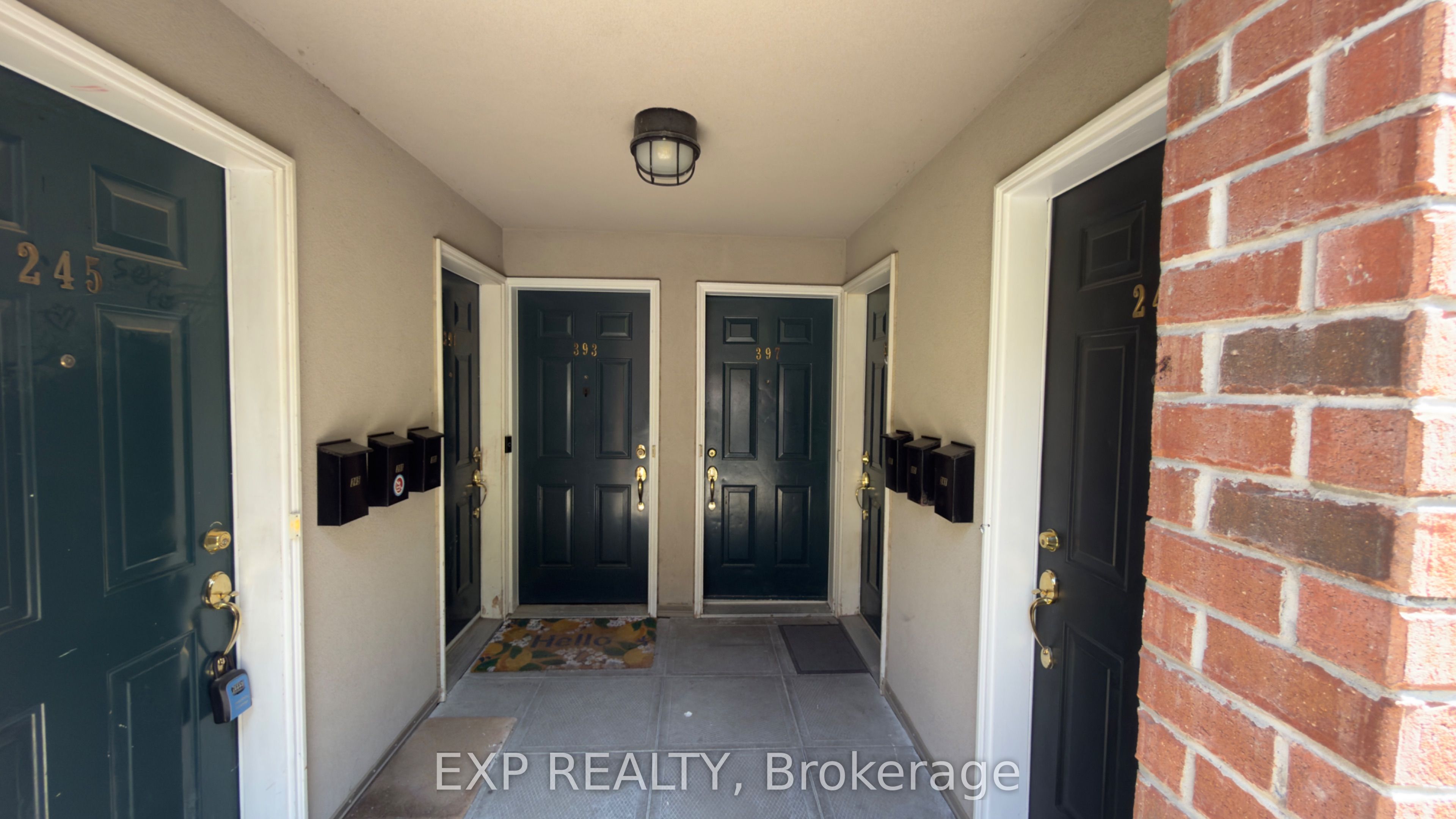 415 Jarvis Street 397, Toronto, ON M4Y 3C1 photo 2