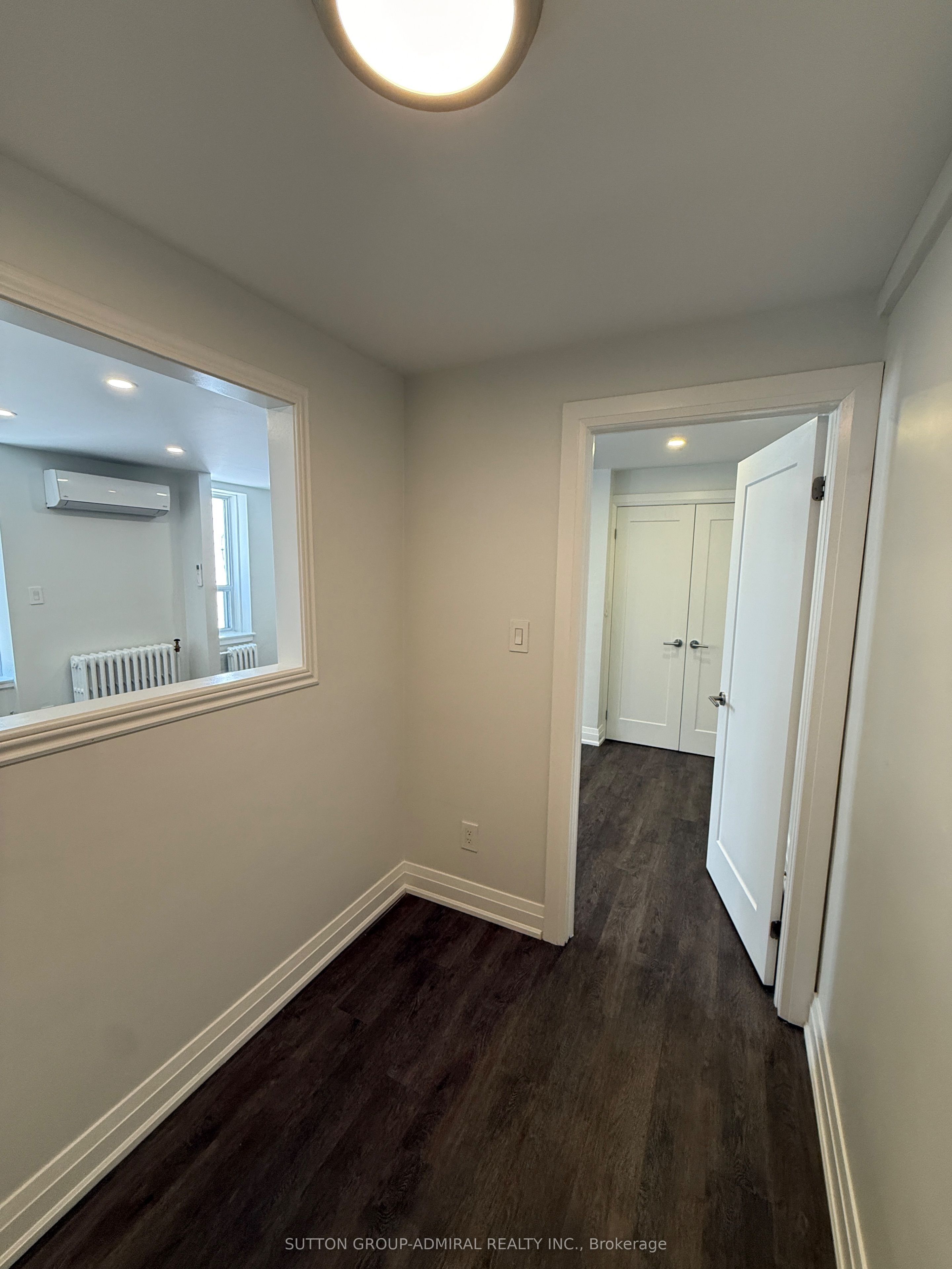 699 Eglinton Avenue W 104, Toronto, ON M5N 1C6 photo 3