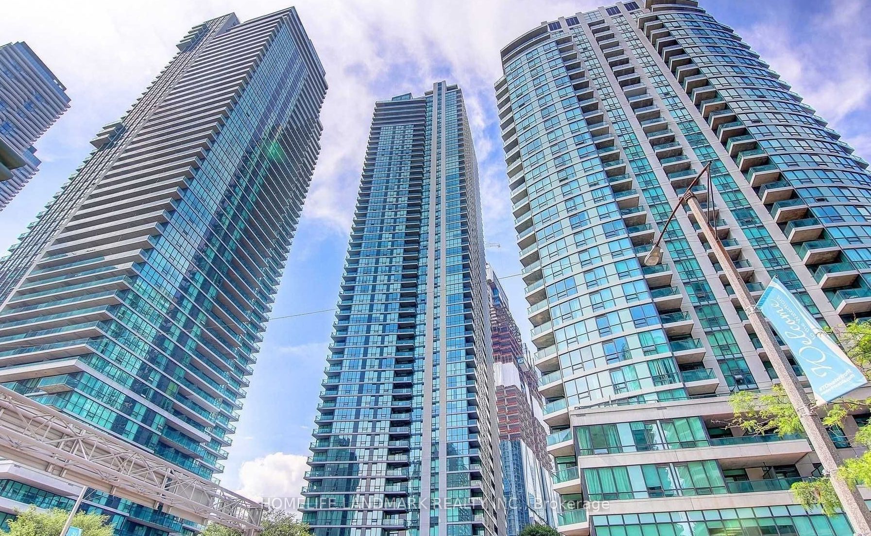 33 Bay Street 4805, Toronto, ON M5J 2Z3