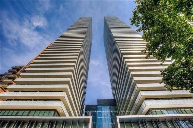 50 Charles Street E 4204, Toronto, ON M4Y 1T1
