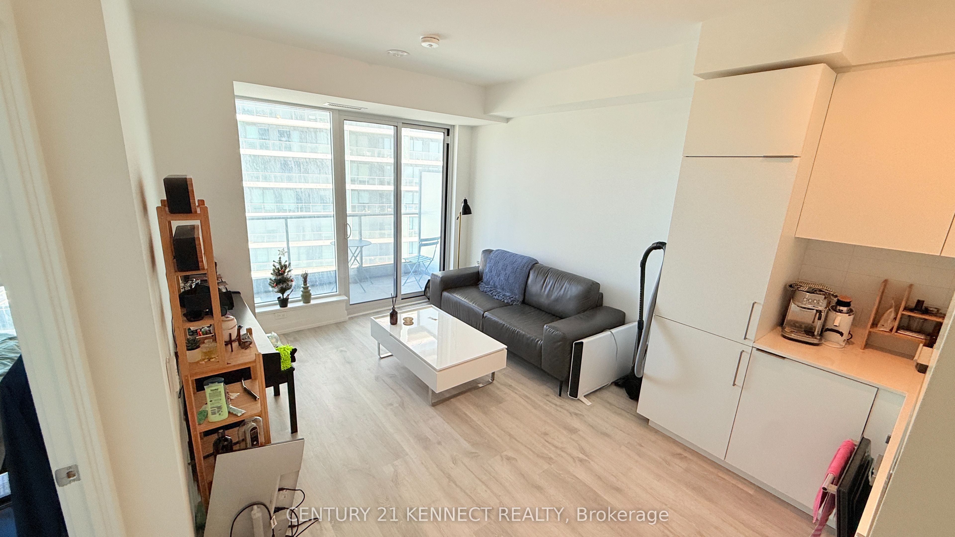8 Olympic Garden Drive S2110, Toronto, ON M2M 0B9 photo 3