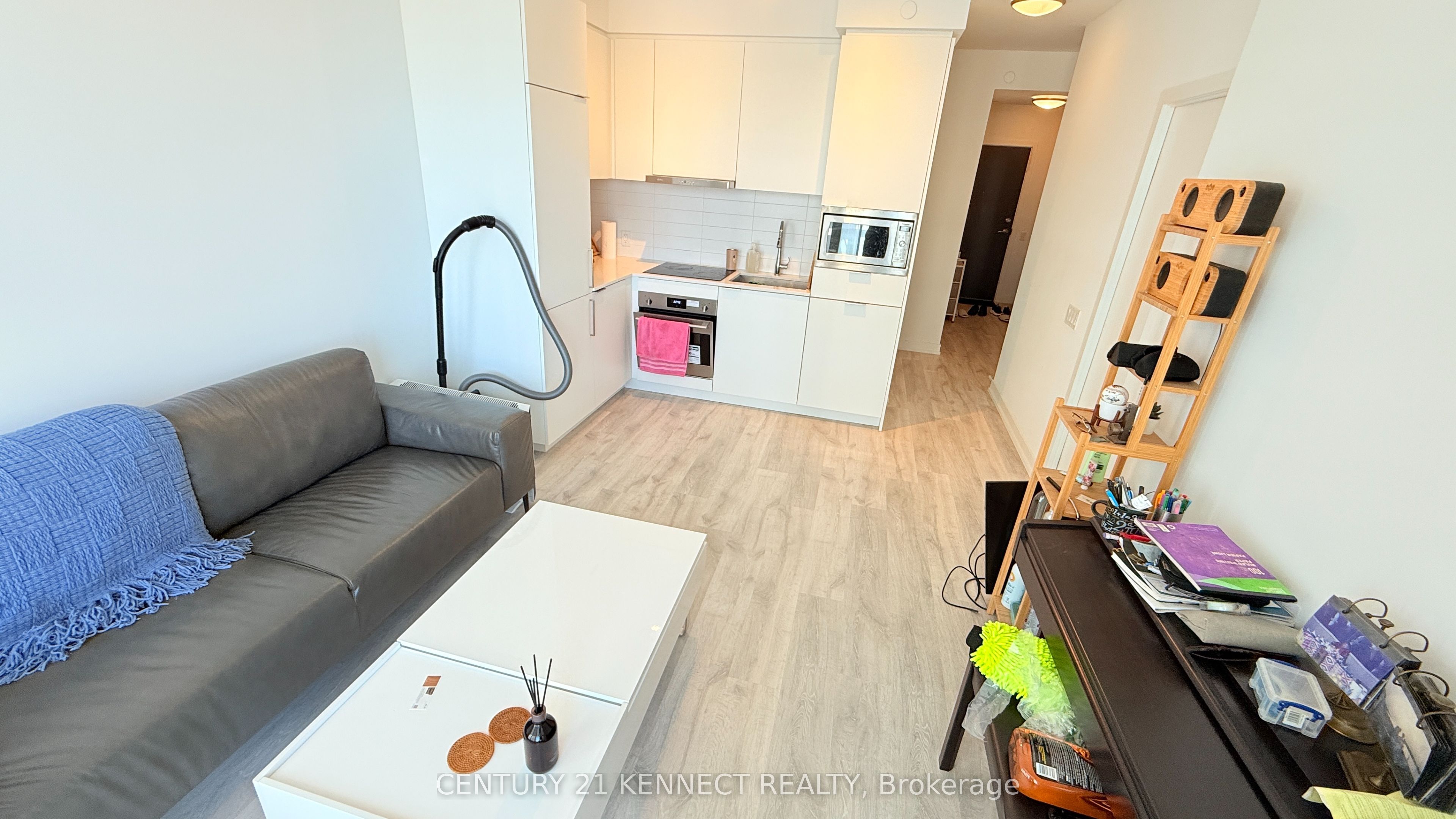 8 Olympic Garden Drive S2110, Toronto, ON M2M 0B9 photo 5
