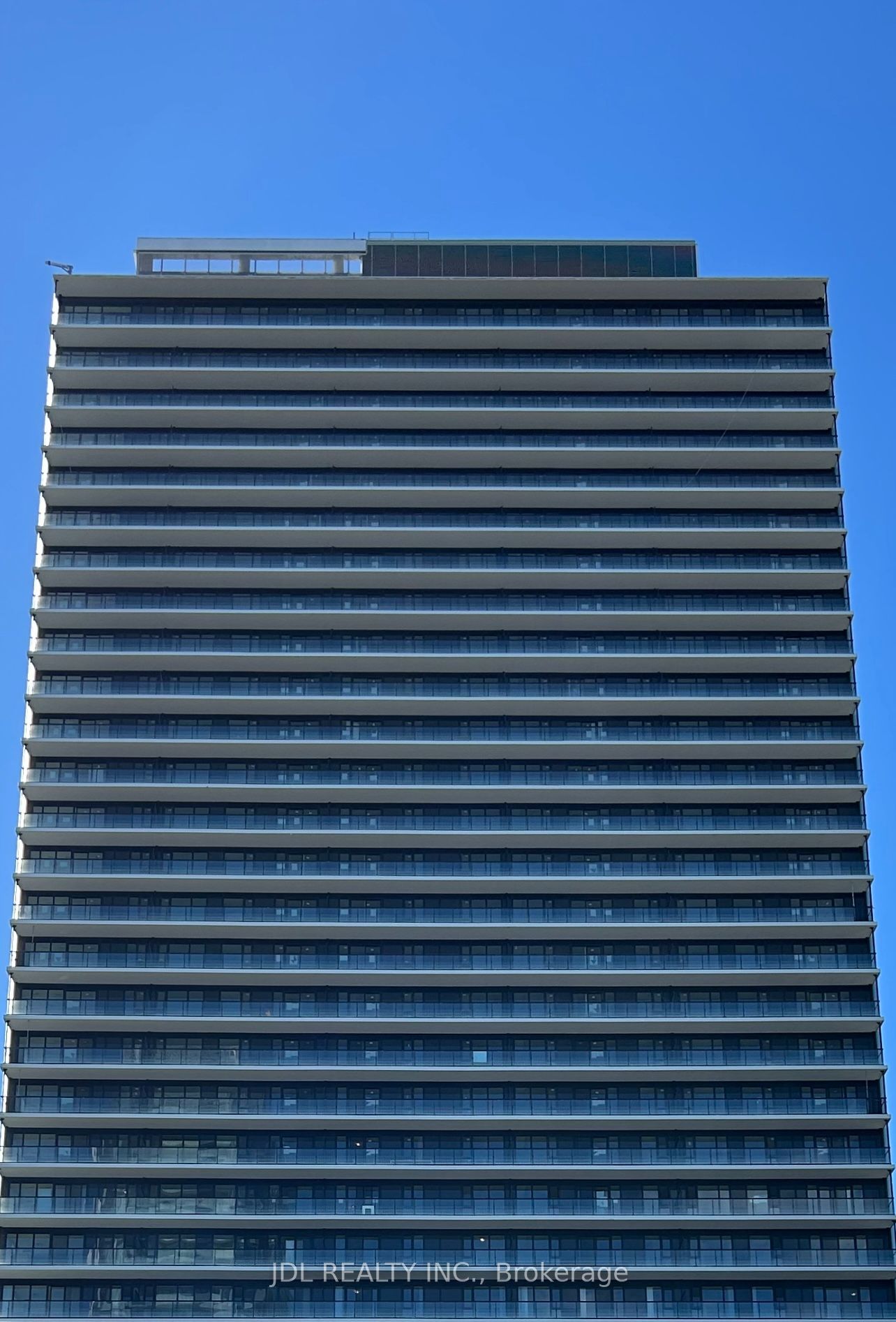 5858 Yonge St Street Parking, Toronto, ON M2M 0C6