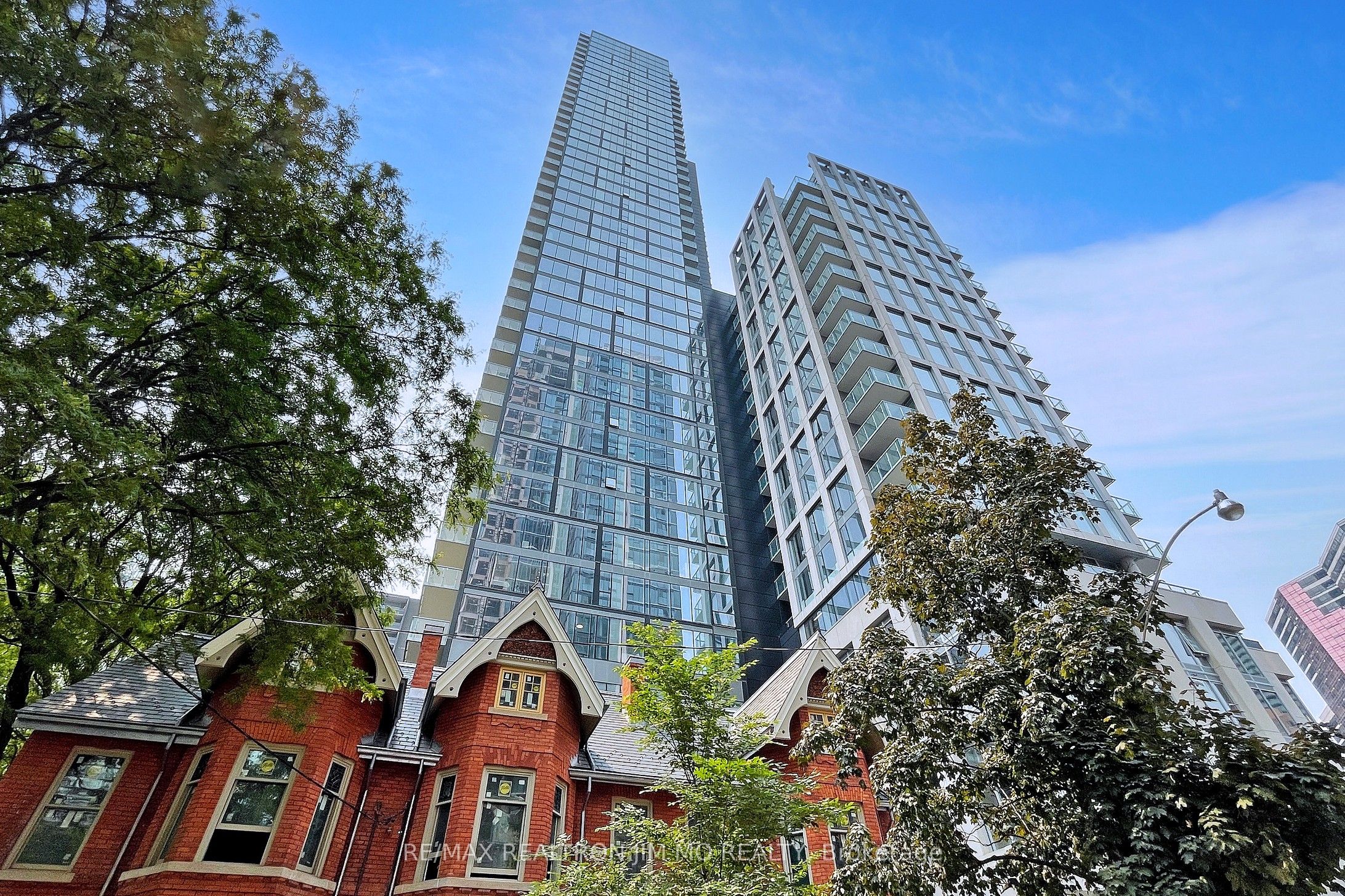 3 Gloucester Street 3205, Toronto, ON M4Y 0C6 photo 2