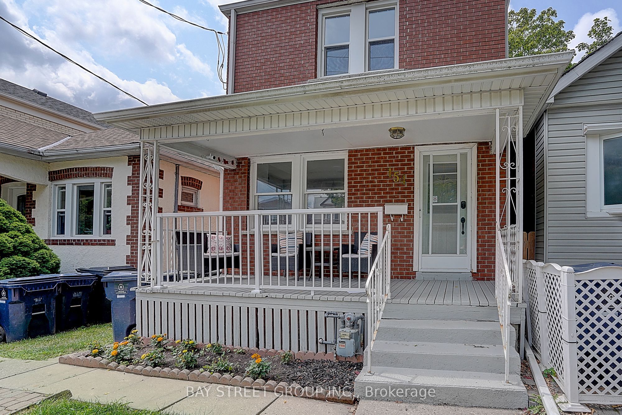 154 Alameda Avenue, Toronto, ON M6C 3X2 photo 2