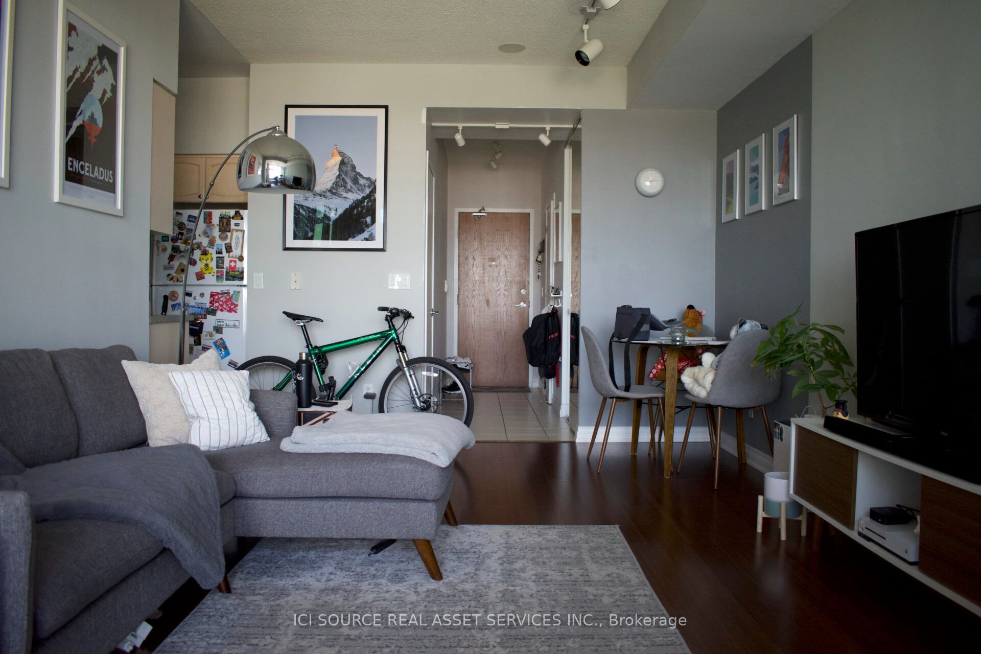 219 Fort York Boulevard 2612, Toronto, ON M5V 1B1 photo 2