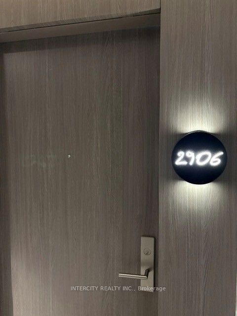 161 Roehampton Avenue 2906, Toronto, ON M4P 0C8 photo 3