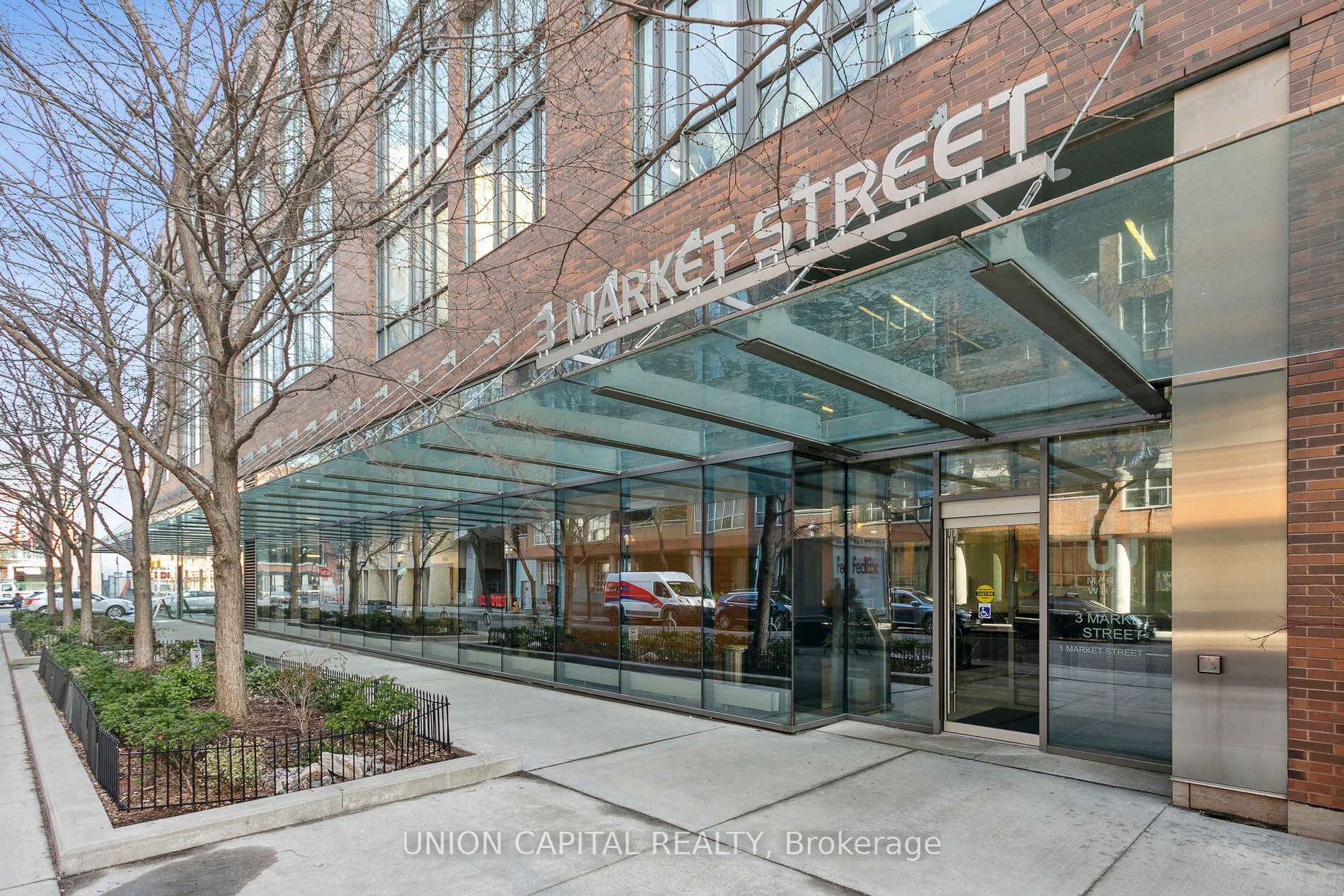 3 Market Street 608, Toronto, ON M5E 0A3