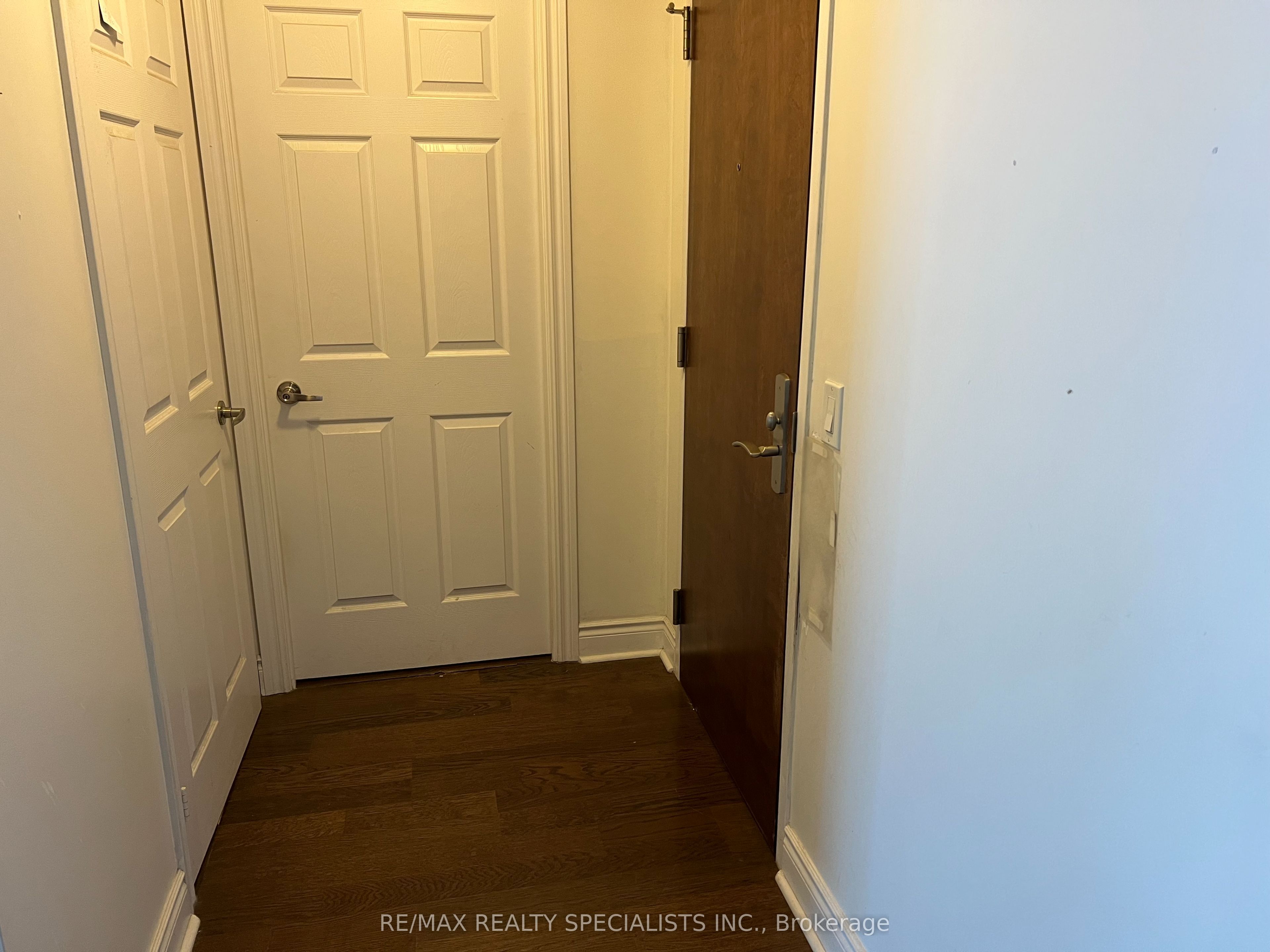 763 Bay Street 3907, Toronto, ON M5G 2R3 photo 3