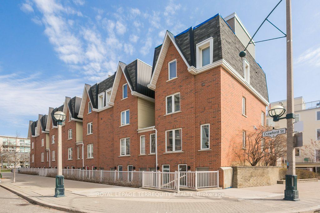 11 Crawford Street A, Toronto, ON M6K 3M3