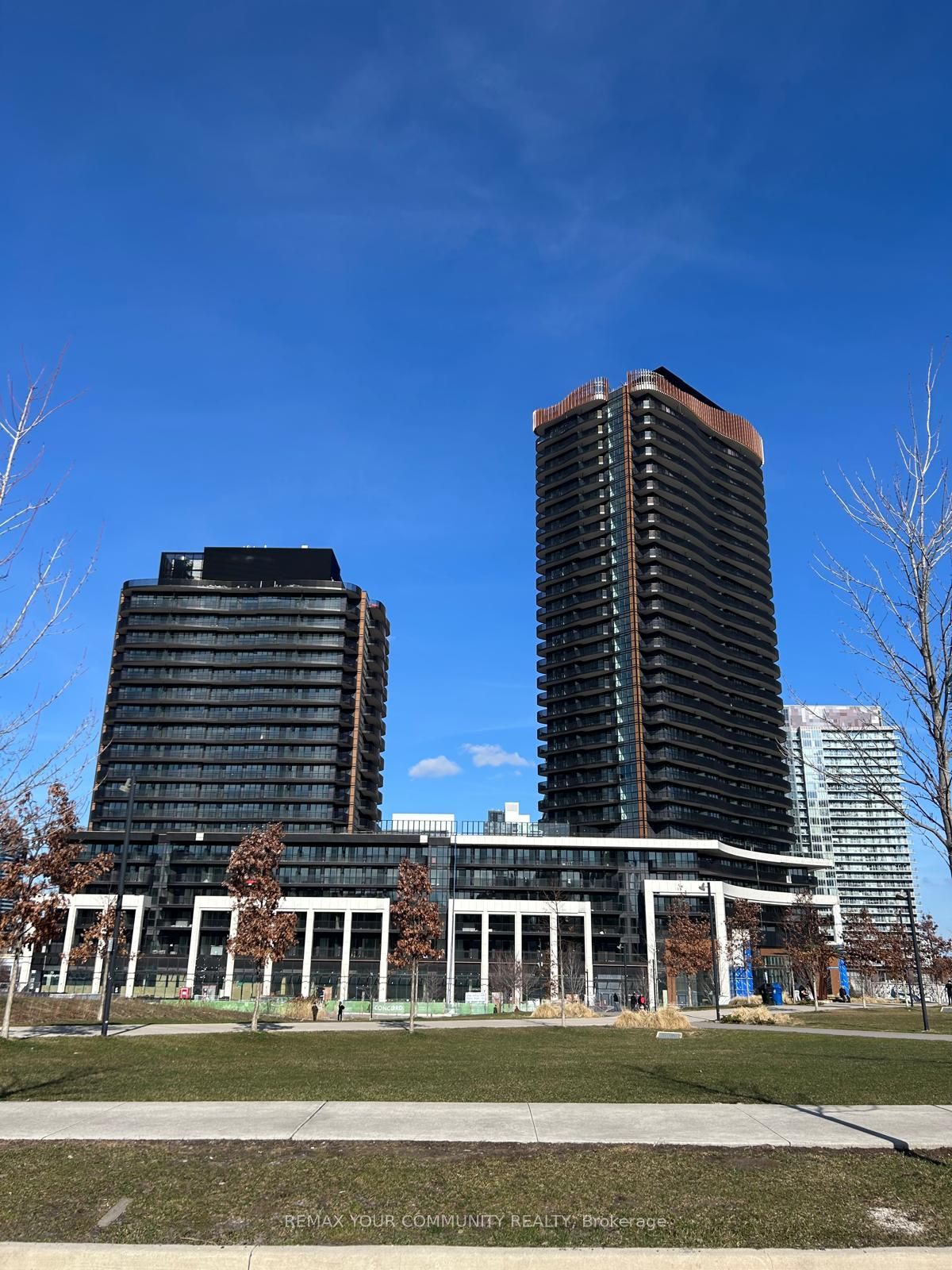 18 Esther Shiner Boulevard 652, Toronto, ON M2K 0J6 photo 3